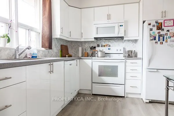 48A Dewson Street, #Unit 3