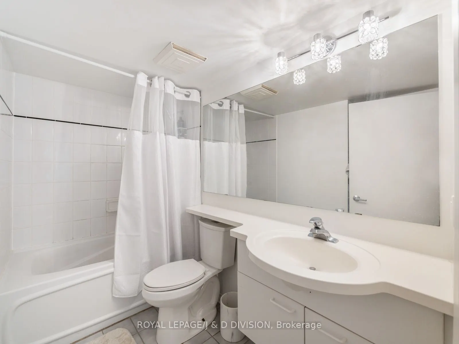 77 Lombard Street, #308