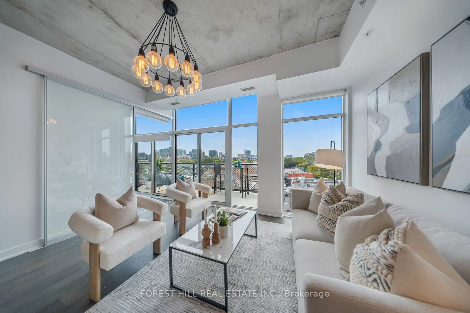 109 Ossington Avenue, #PH607