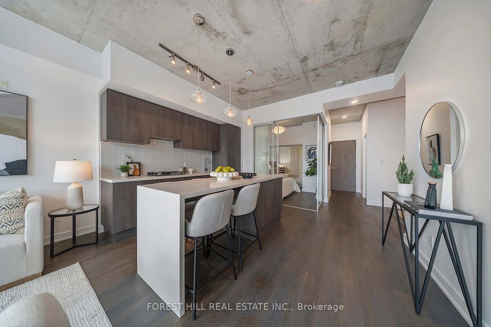 109 Ossington Avenue, #PH607