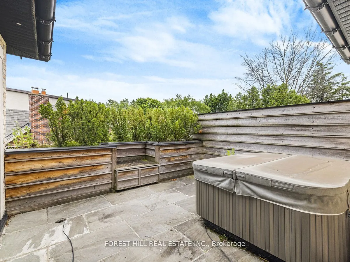 19 Vesta Drive