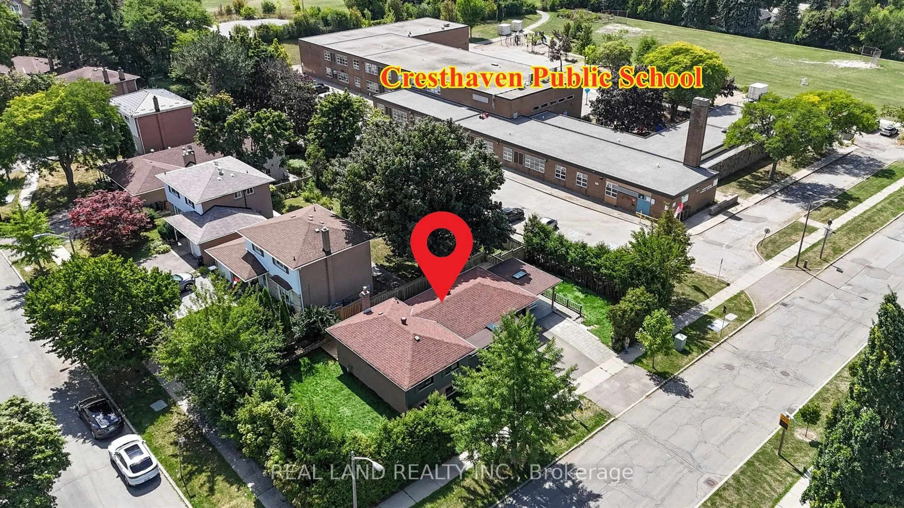 38 Cresthaven Drive