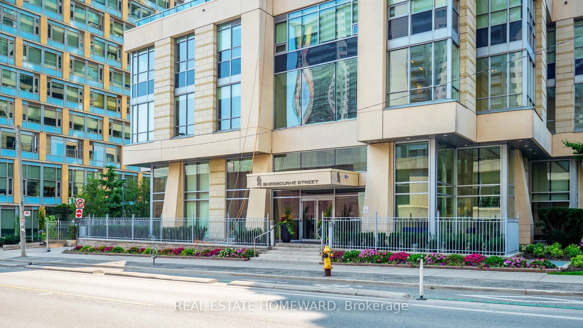 500 Sherbourne Street, #2706