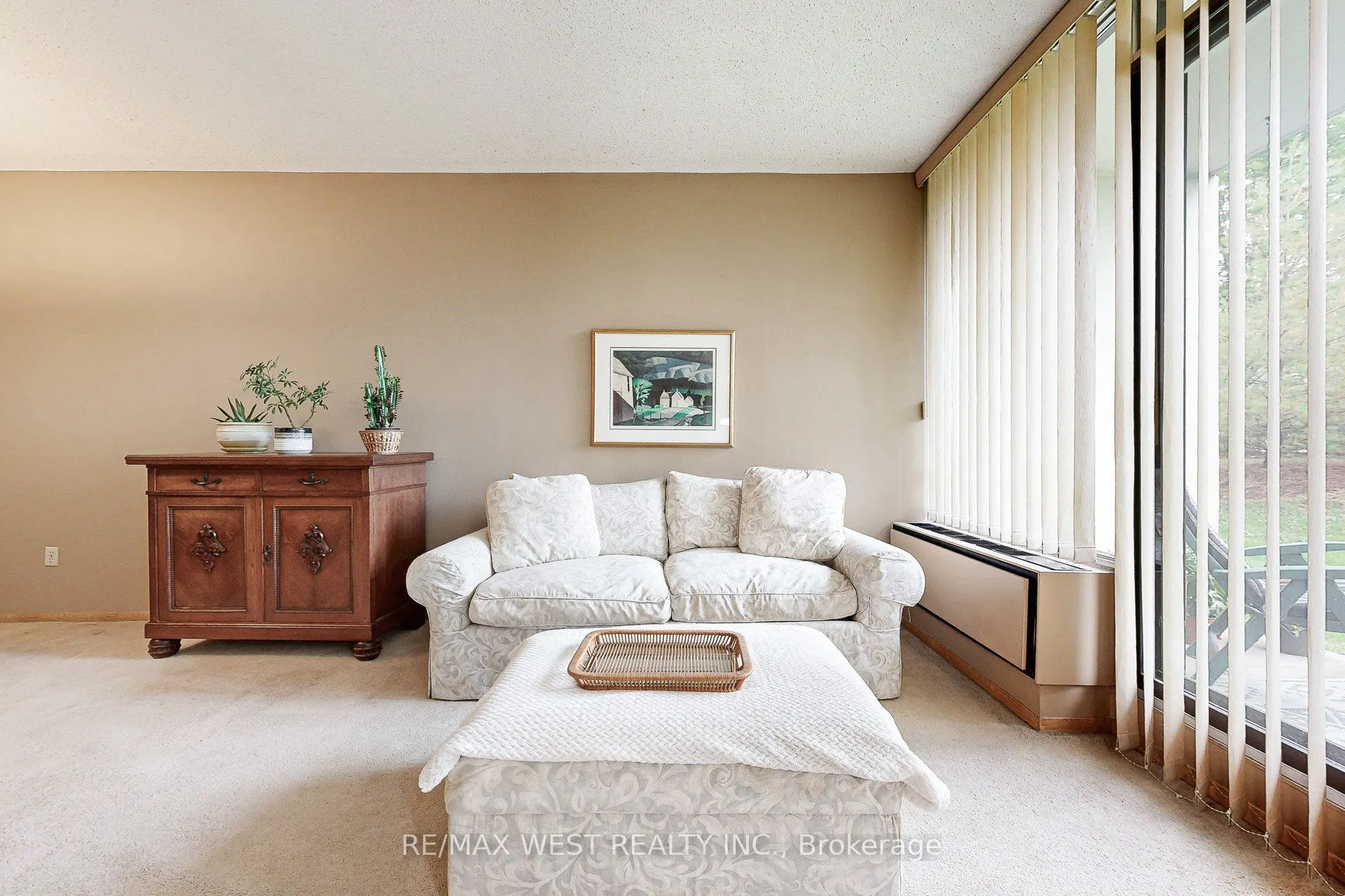20 Fashion Rose Way, #104