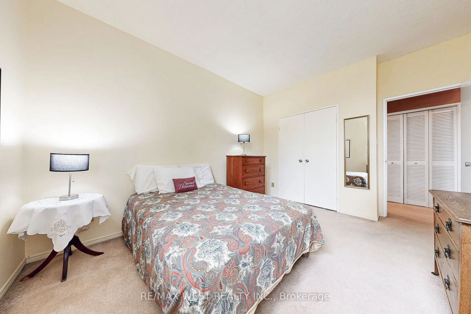 20 Fashion Rose Way, #104