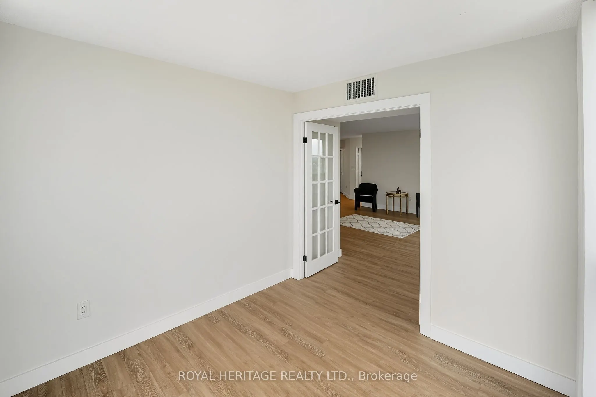 5 Concorde Place, #1208