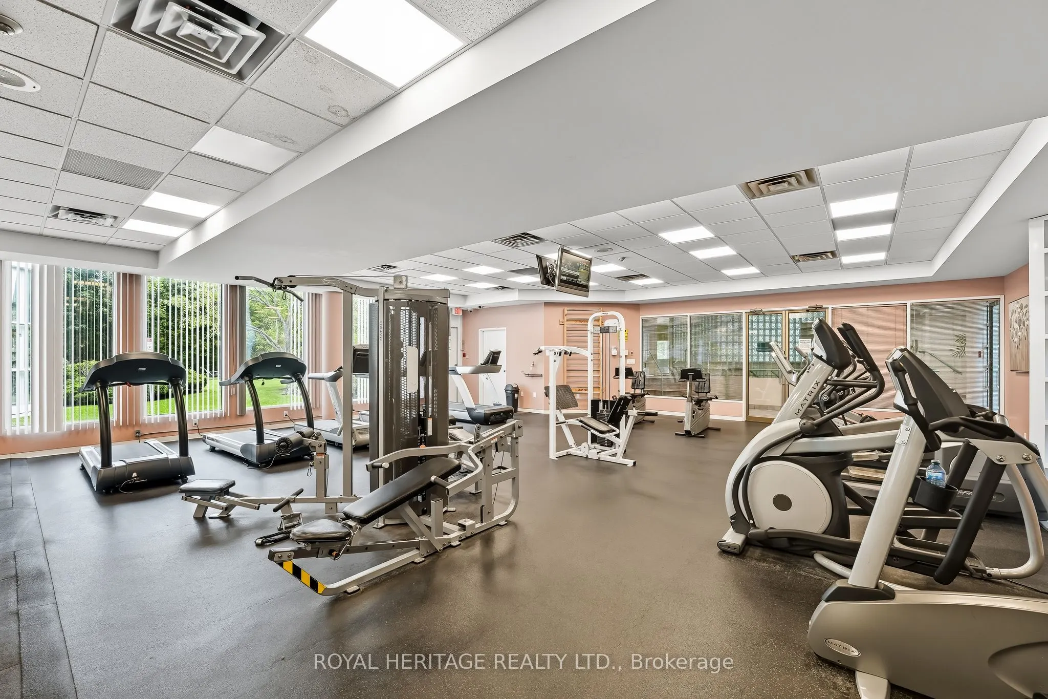 5 Concorde Place, #1208