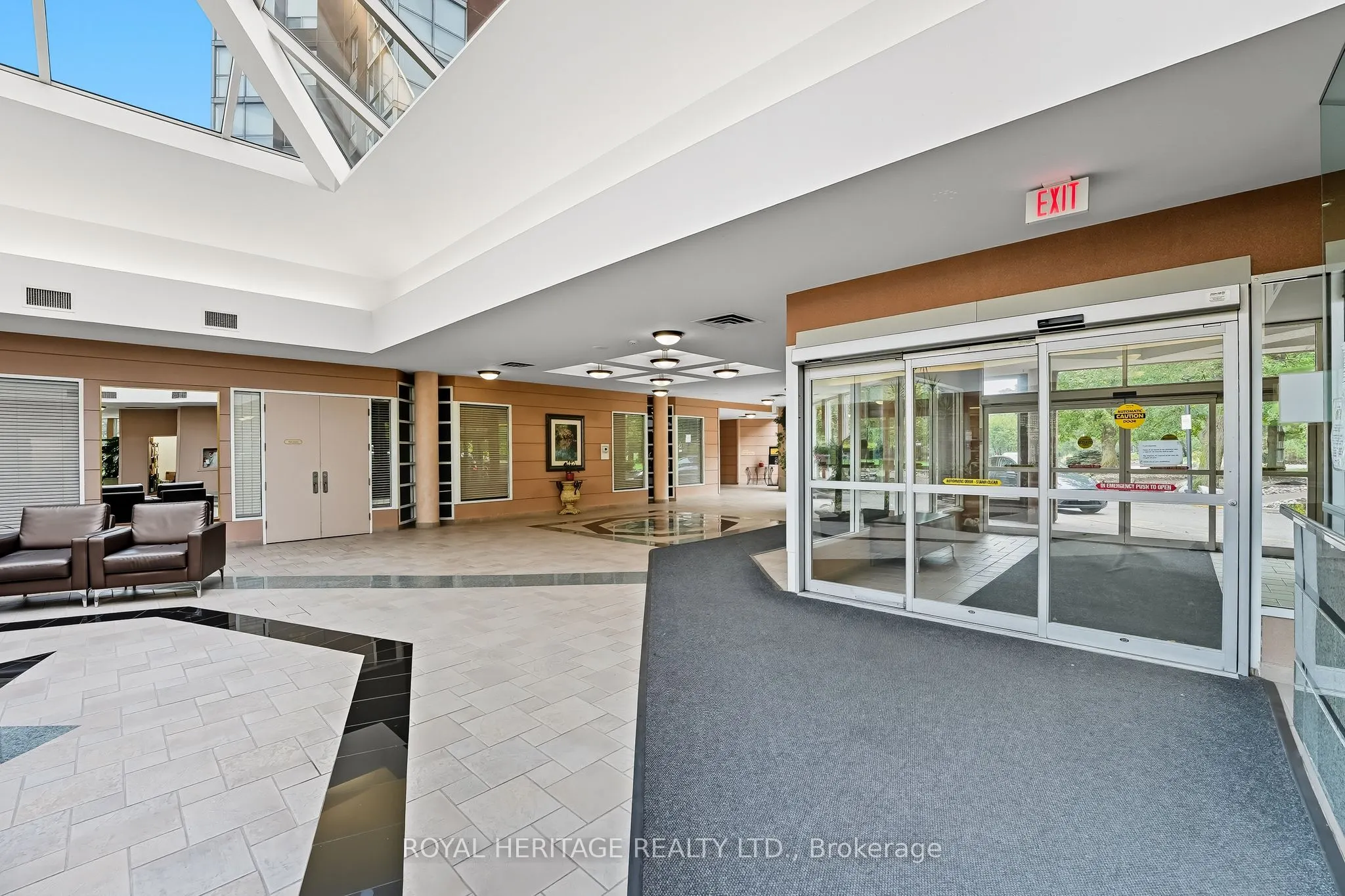 5 Concorde Place, #1208