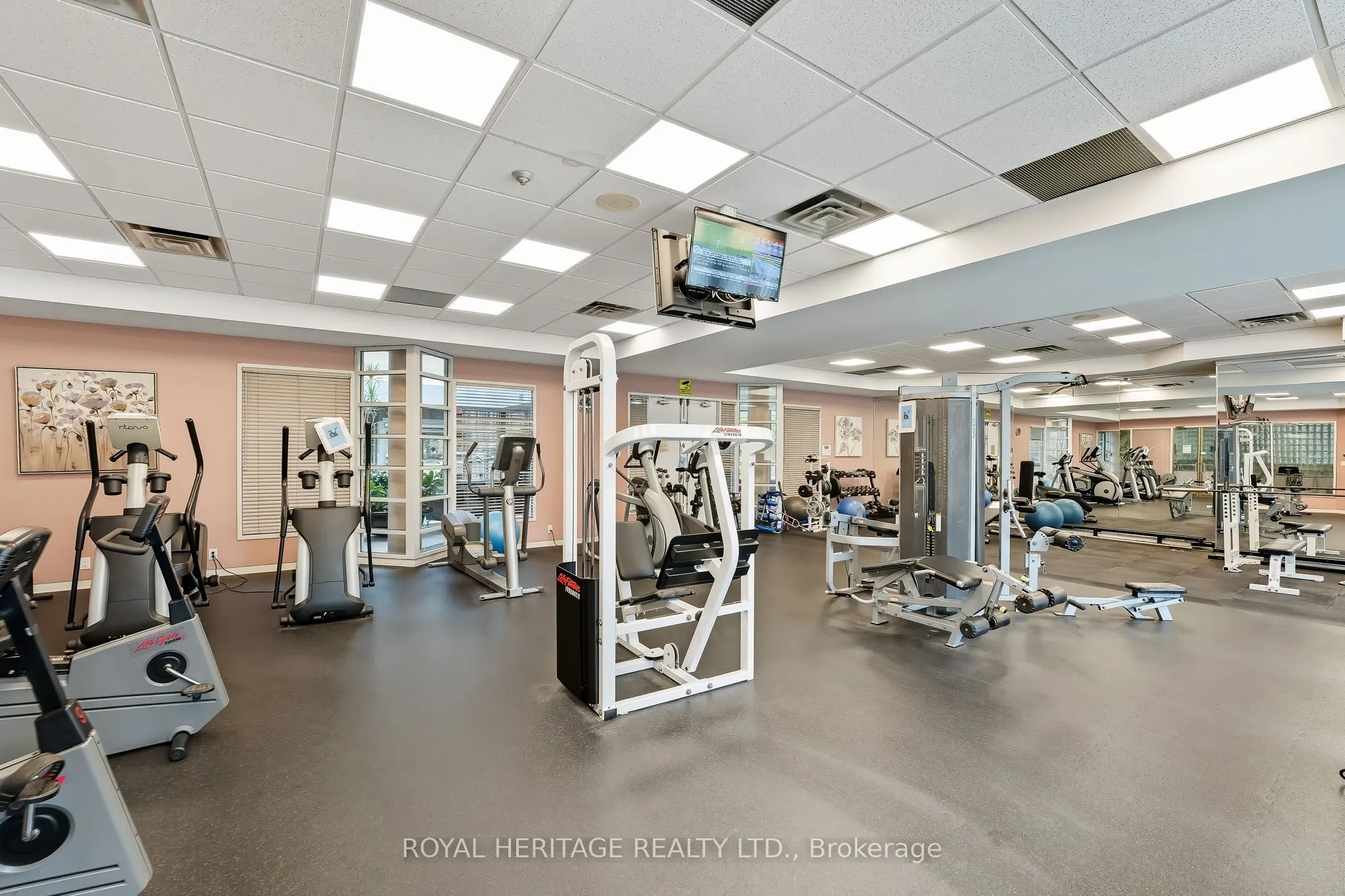 5 Concorde Place, #1208