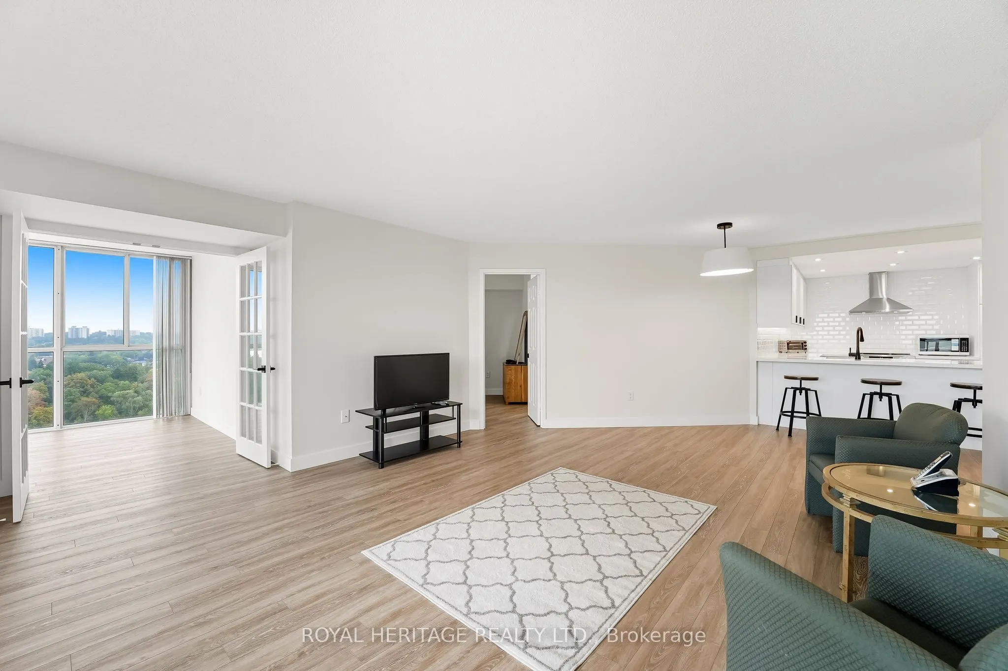 5 Concorde Place, #1208