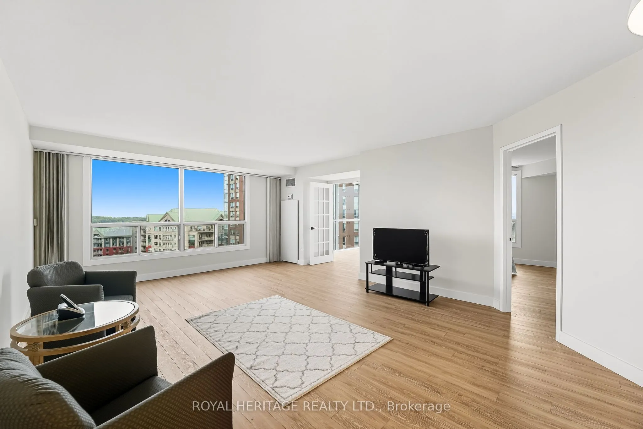 5 Concorde Place, #1208