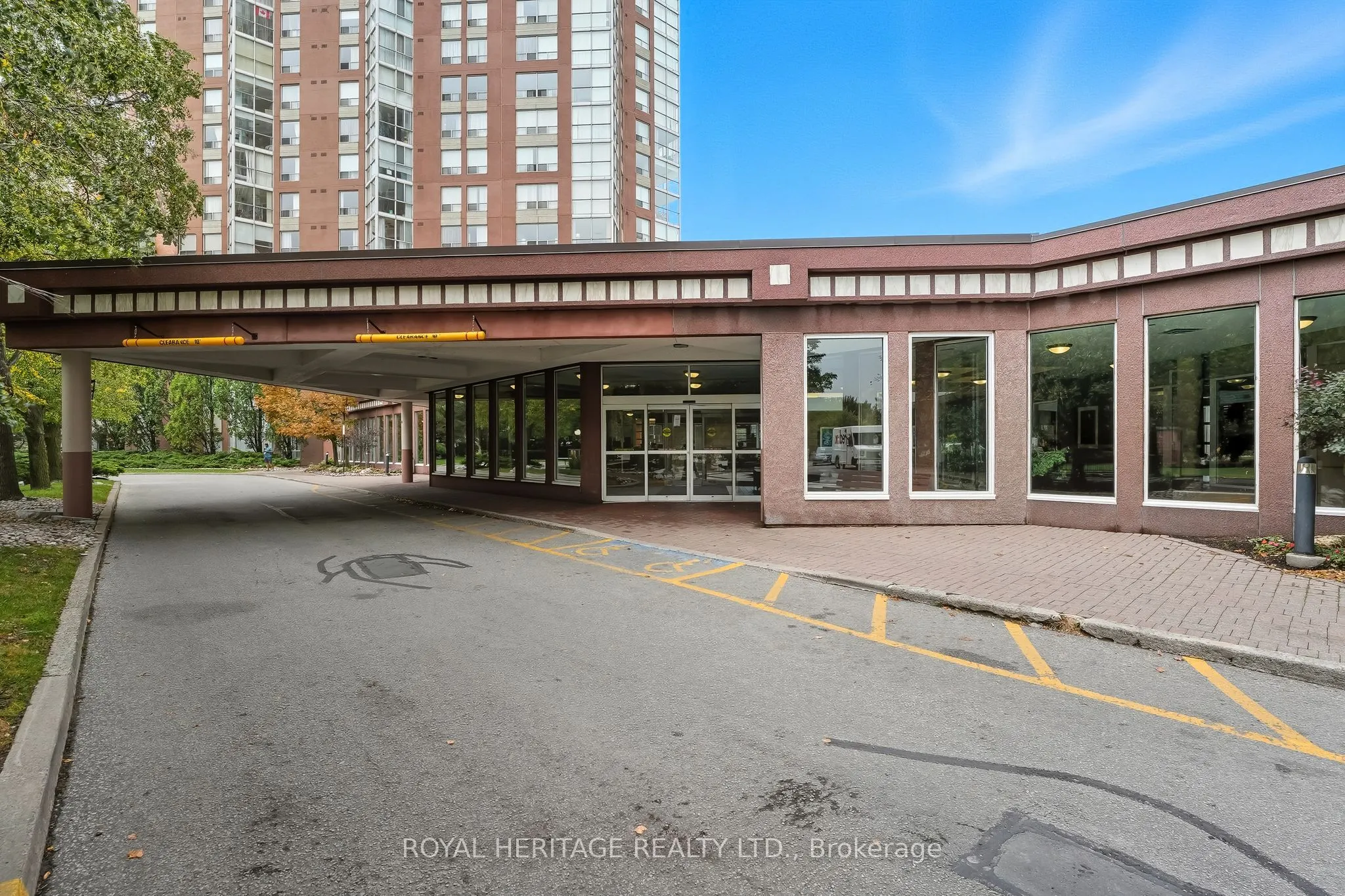 5 Concorde Place, #1208