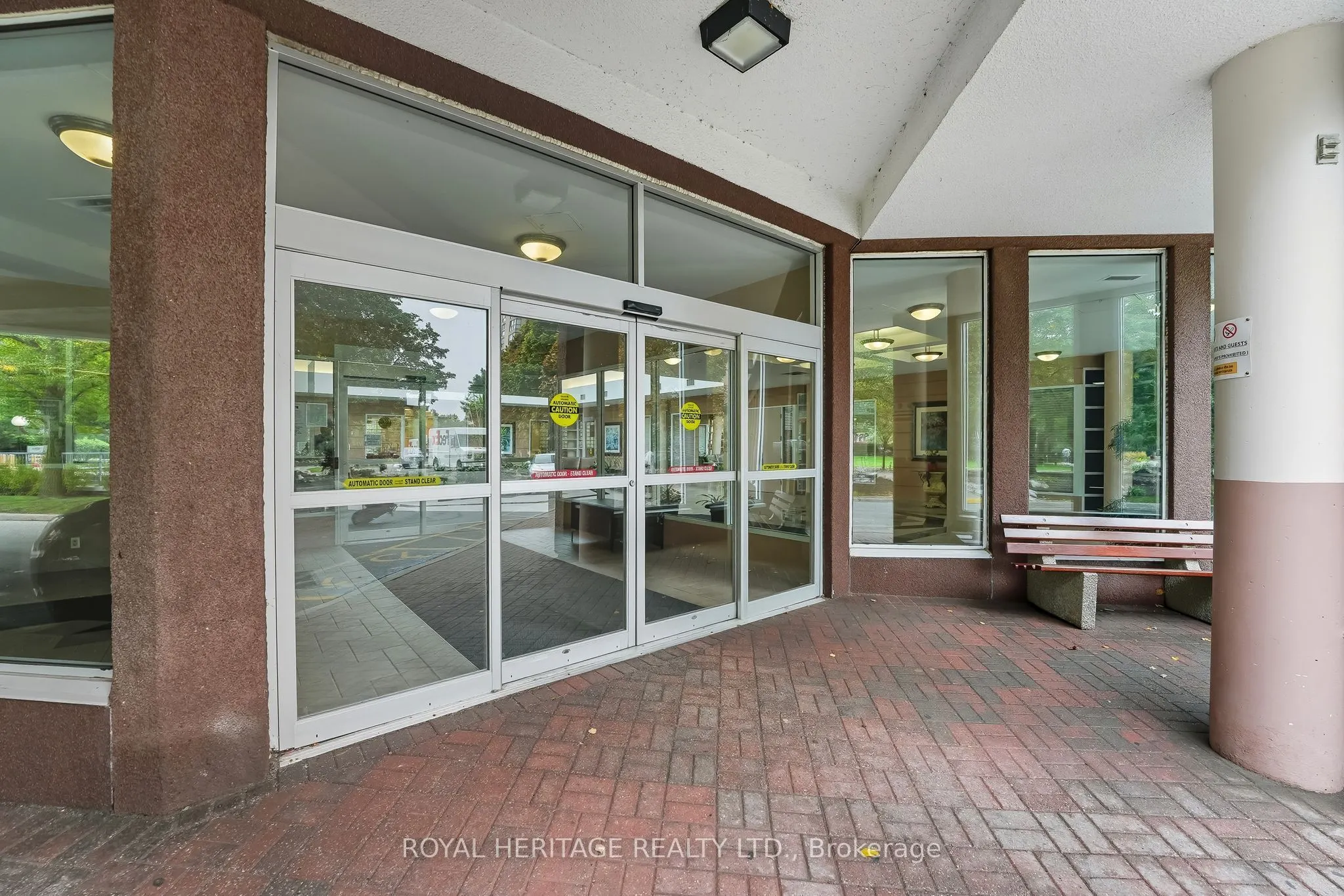 5 Concorde Place, #1208