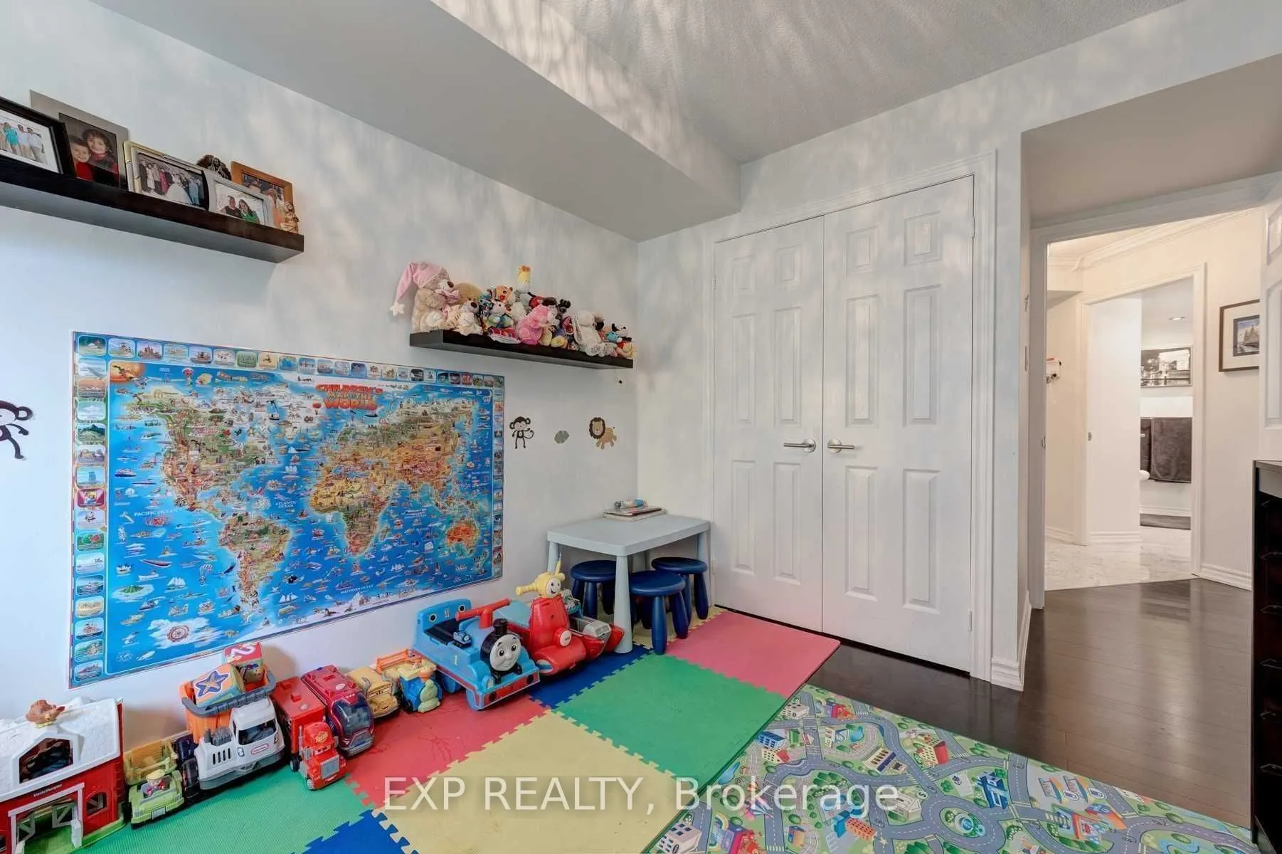 300 Balliol Street NW, #302