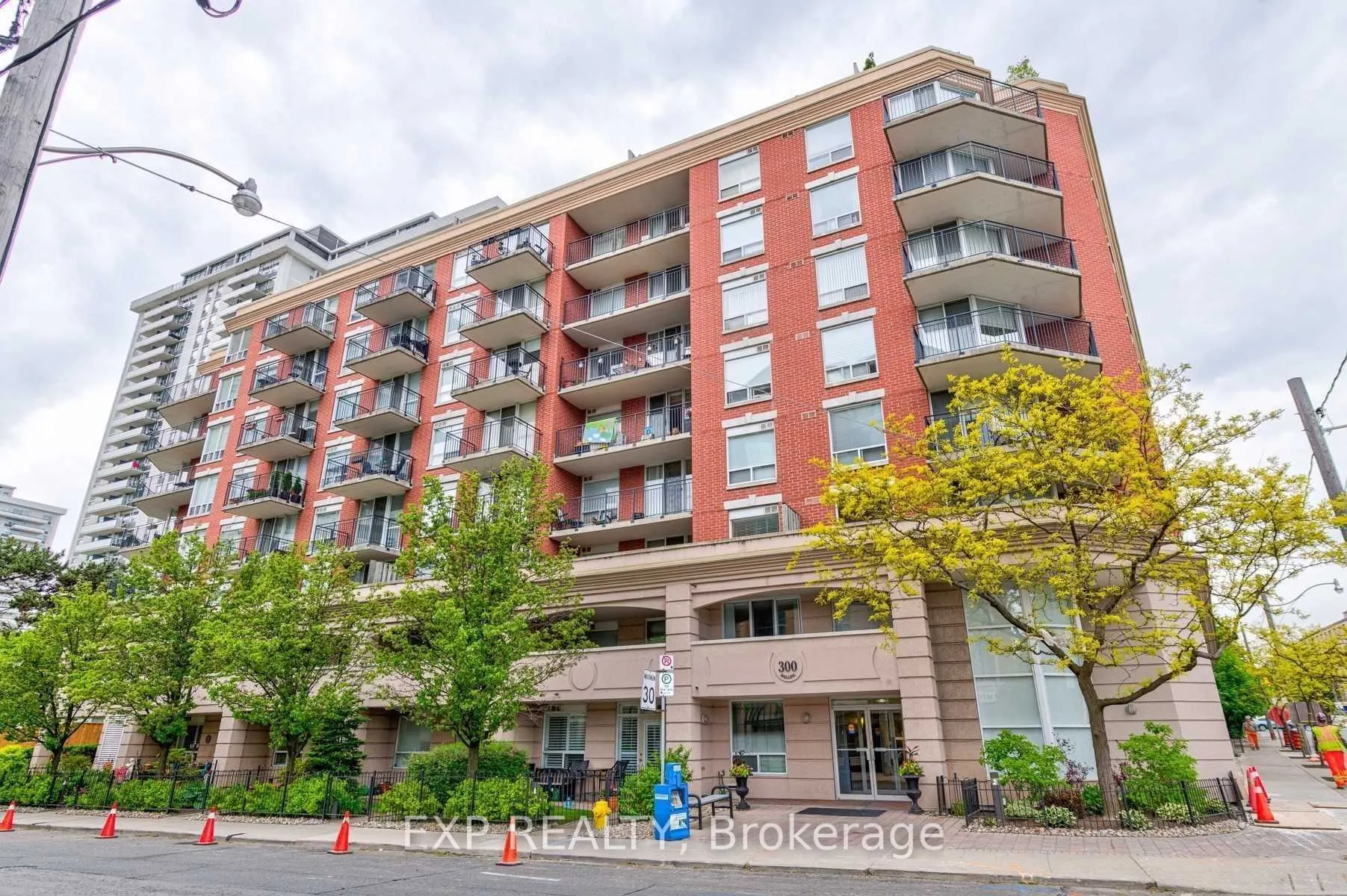 300 Balliol Street NW, #302