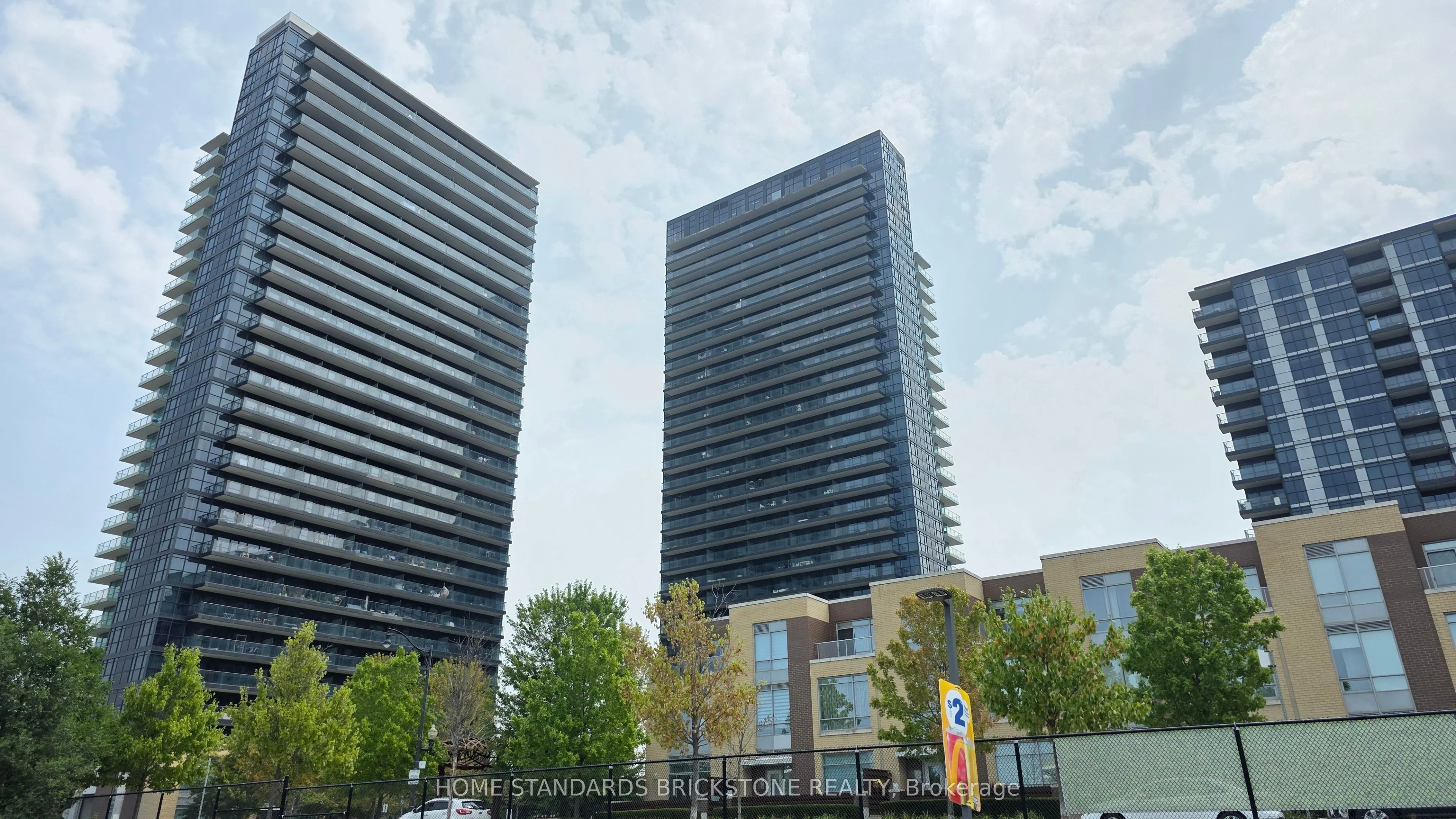 29 Singer Court, #2807