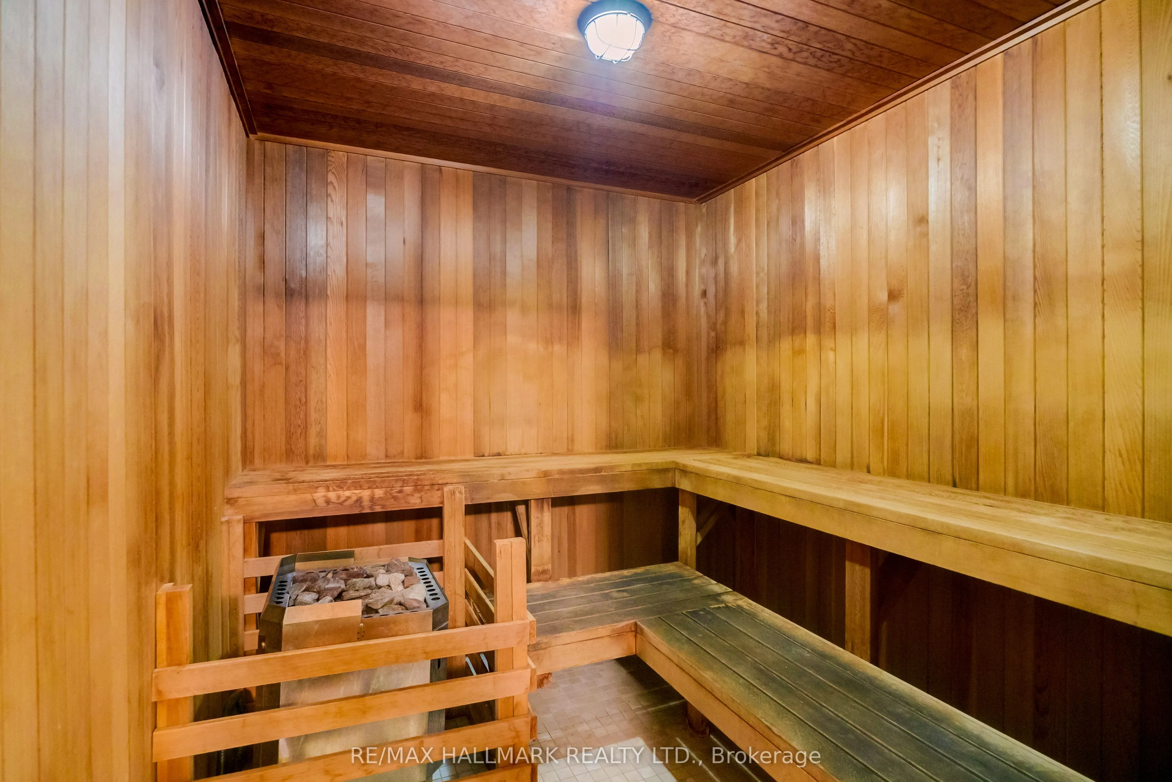 30 Greenfield Avenue, #1616