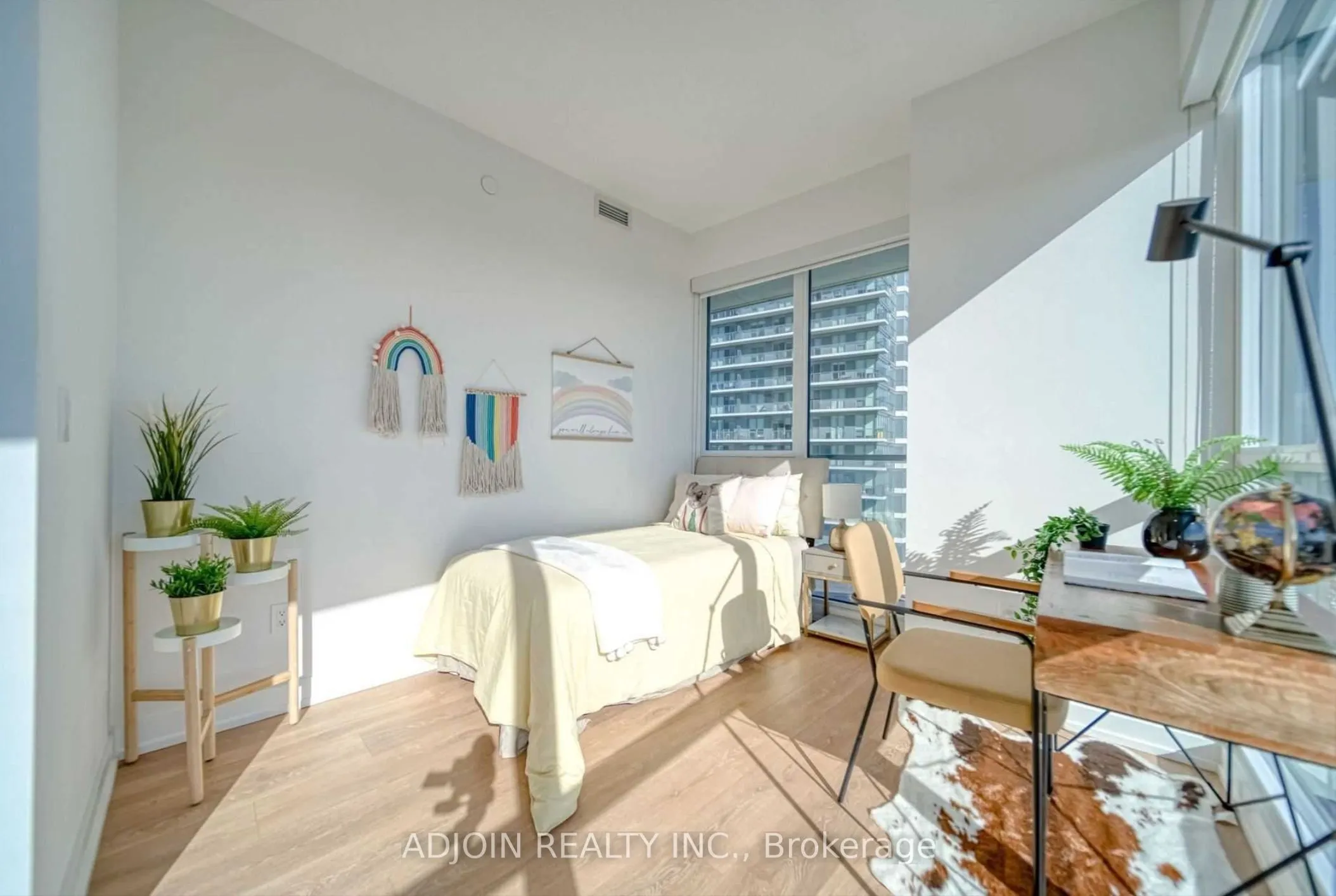 115 Mcmahon Drive, #3110