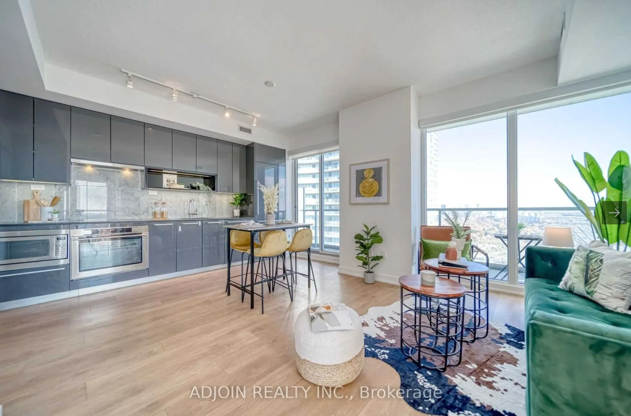 115 Mcmahon Drive, #3110