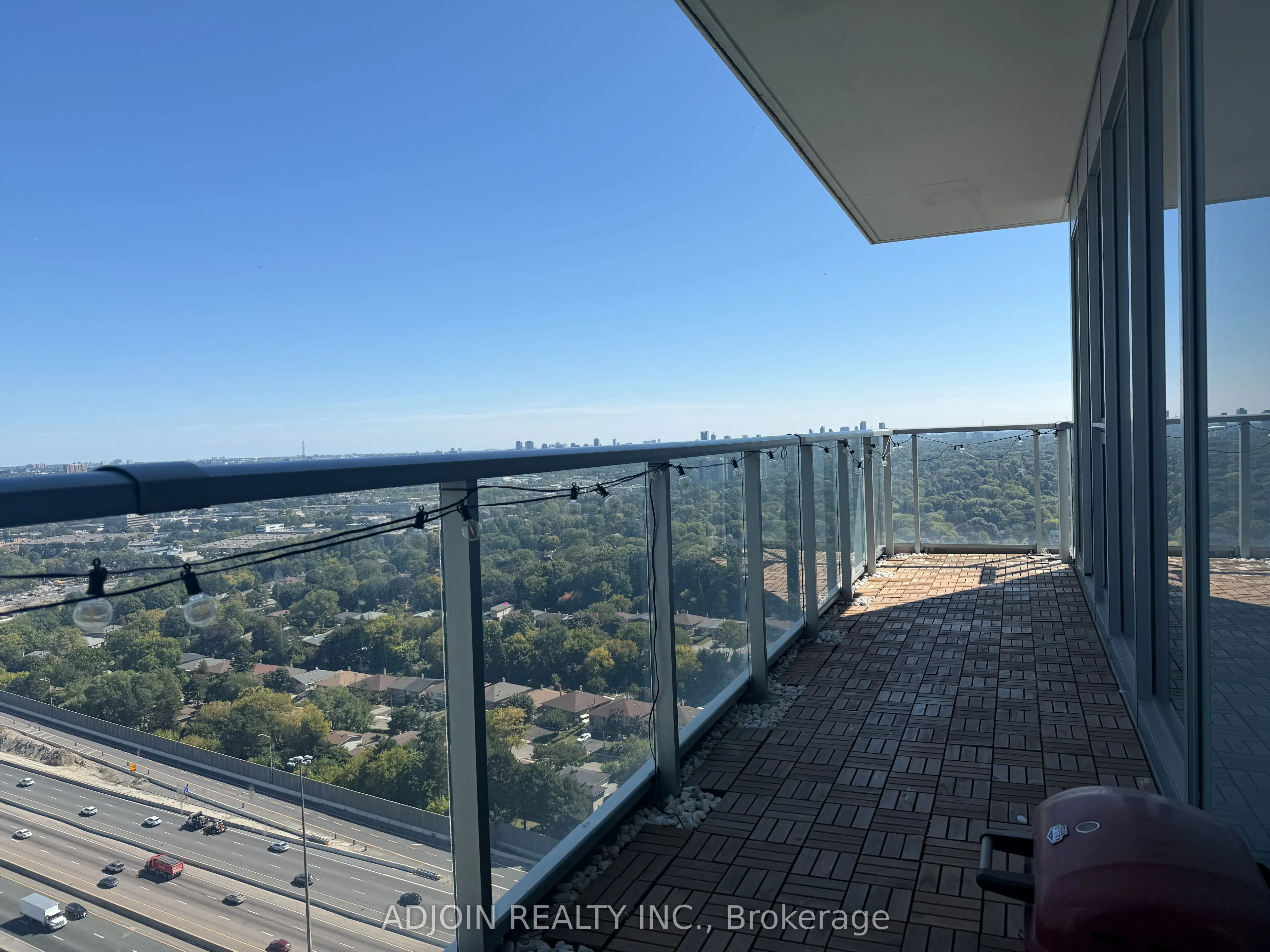 115 Mcmahon Drive, #3110