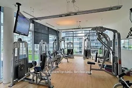 4K Spadina Avenue, #512
