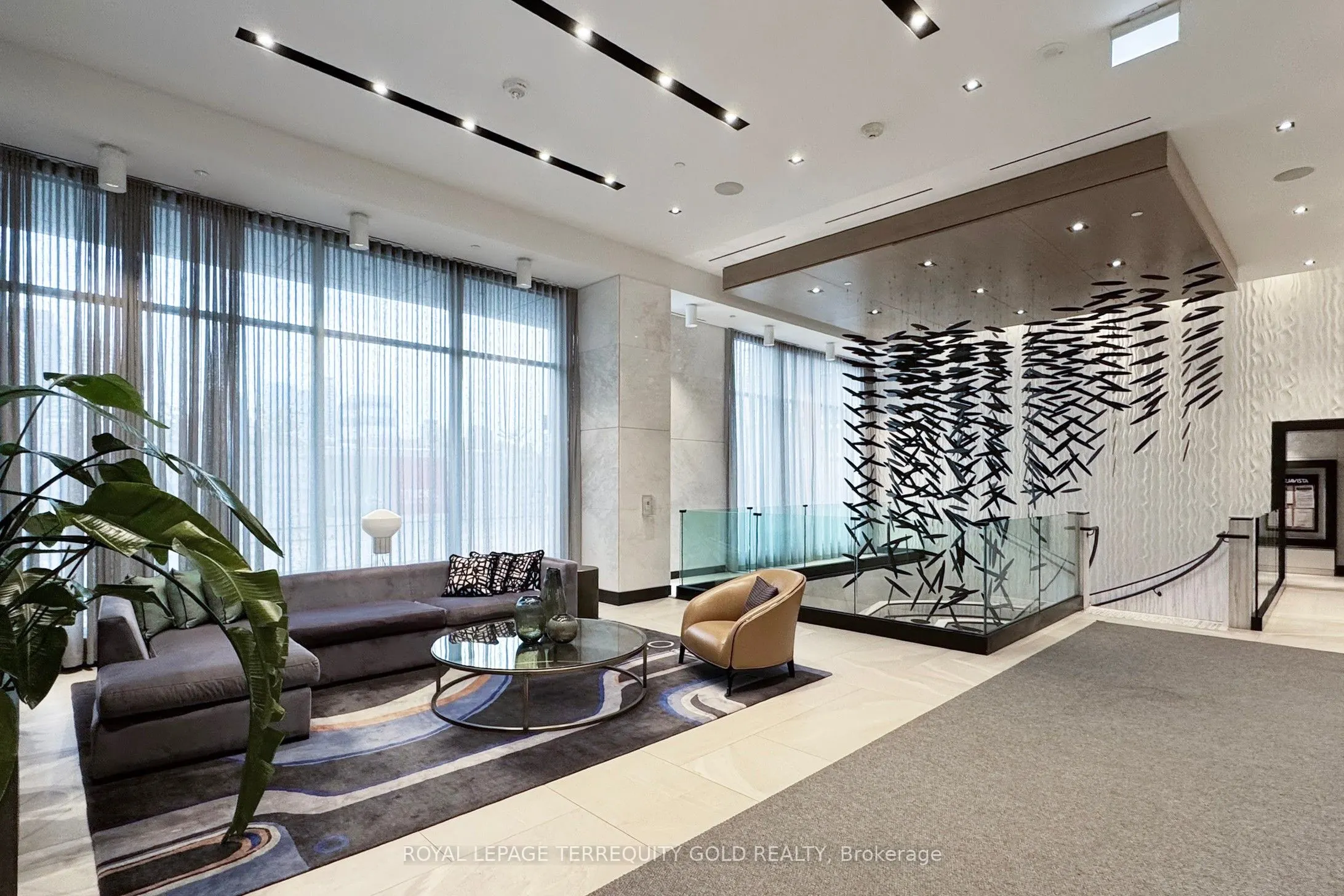 1 Edgewater Drive, #712