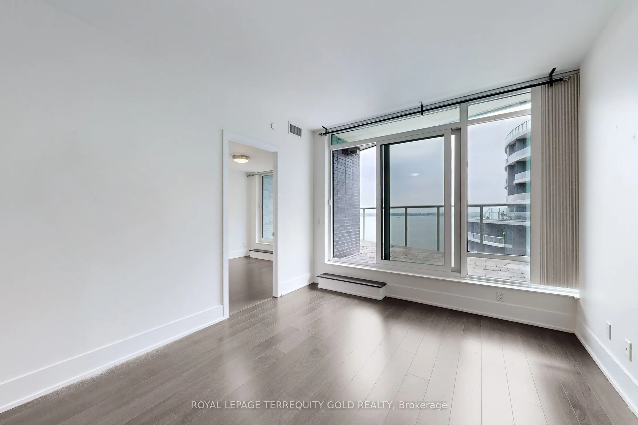 1 Edgewater Drive, #712