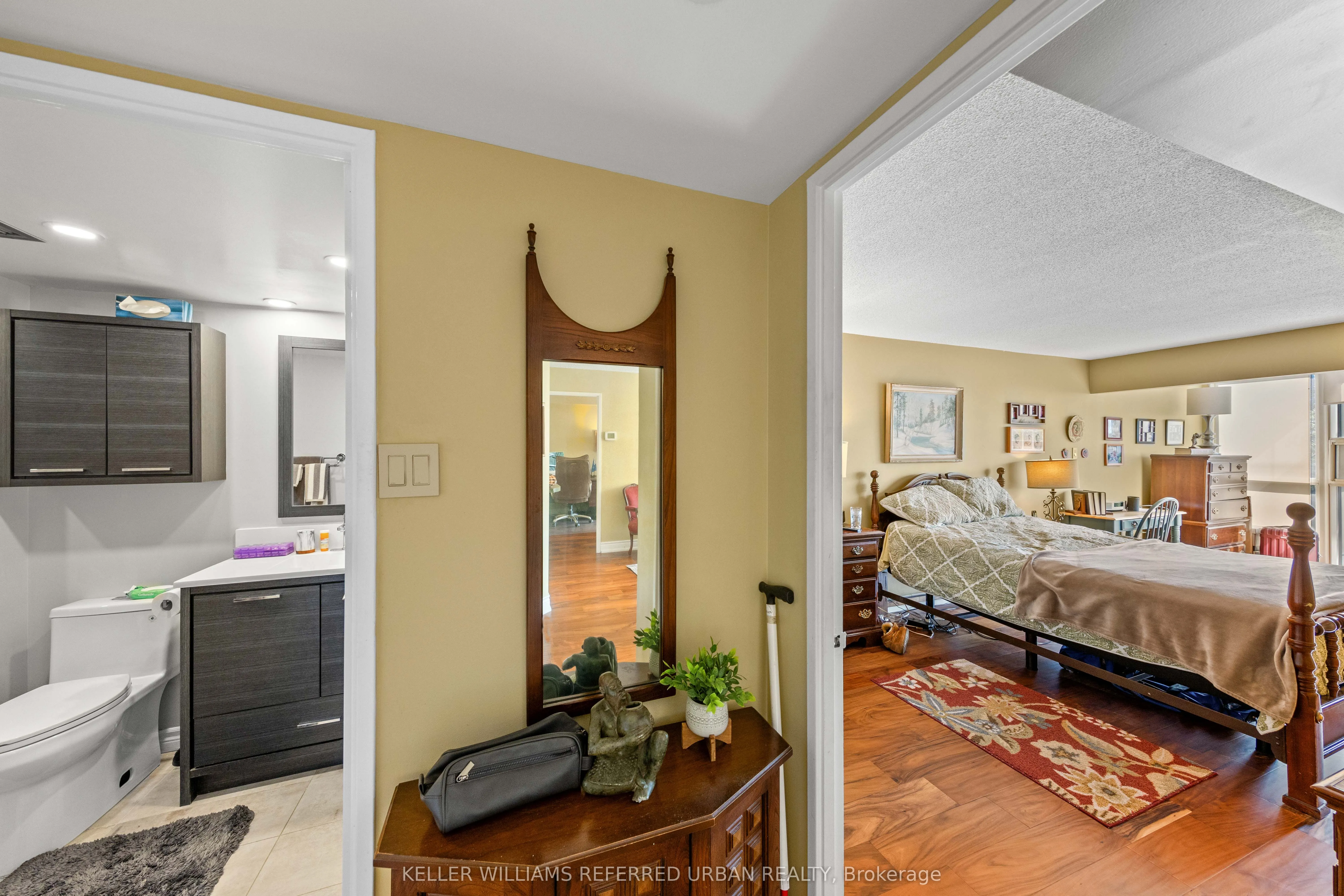 705 King Street W, #413
