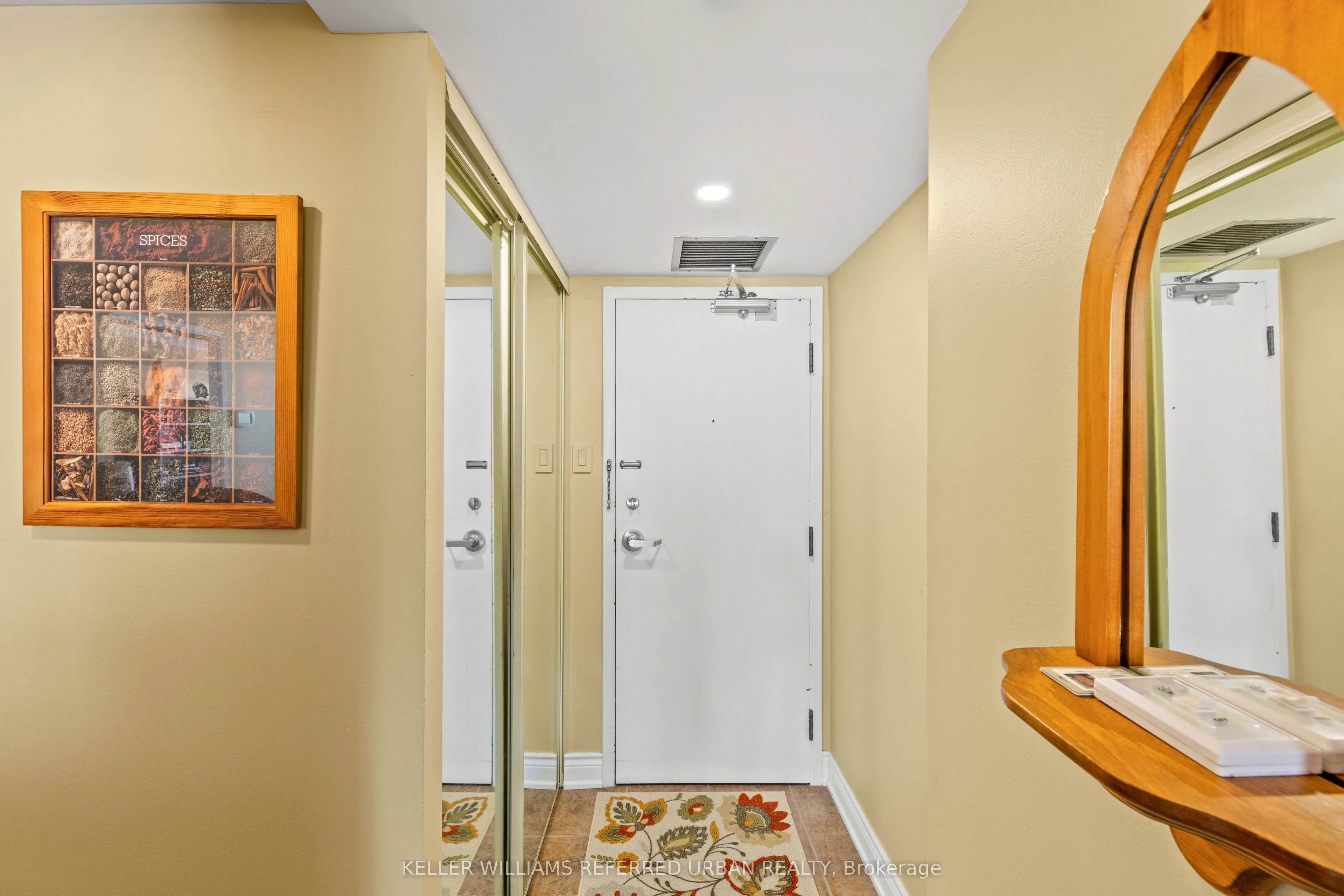 705 King Street W, #413