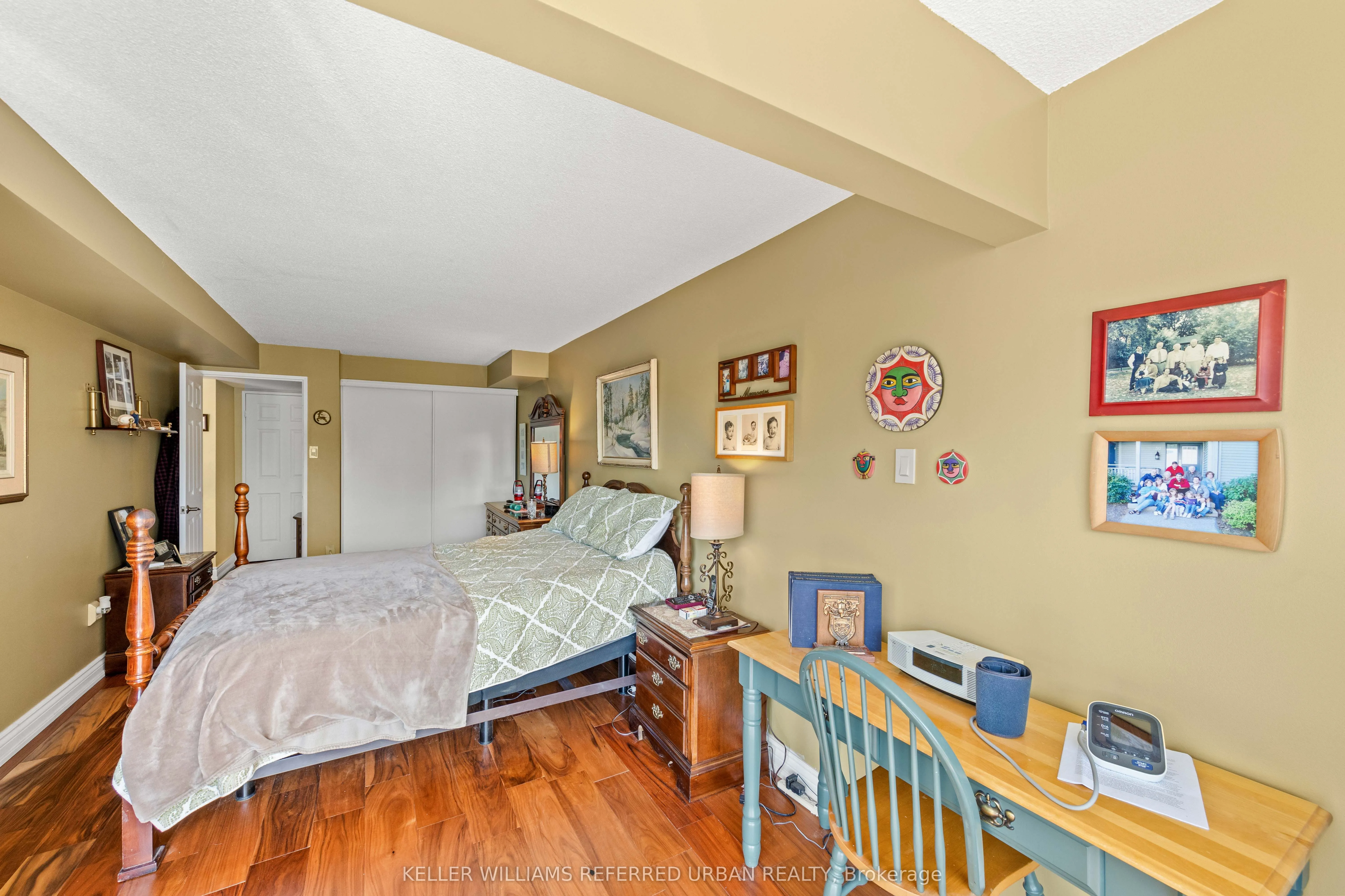705 King Street W, #413