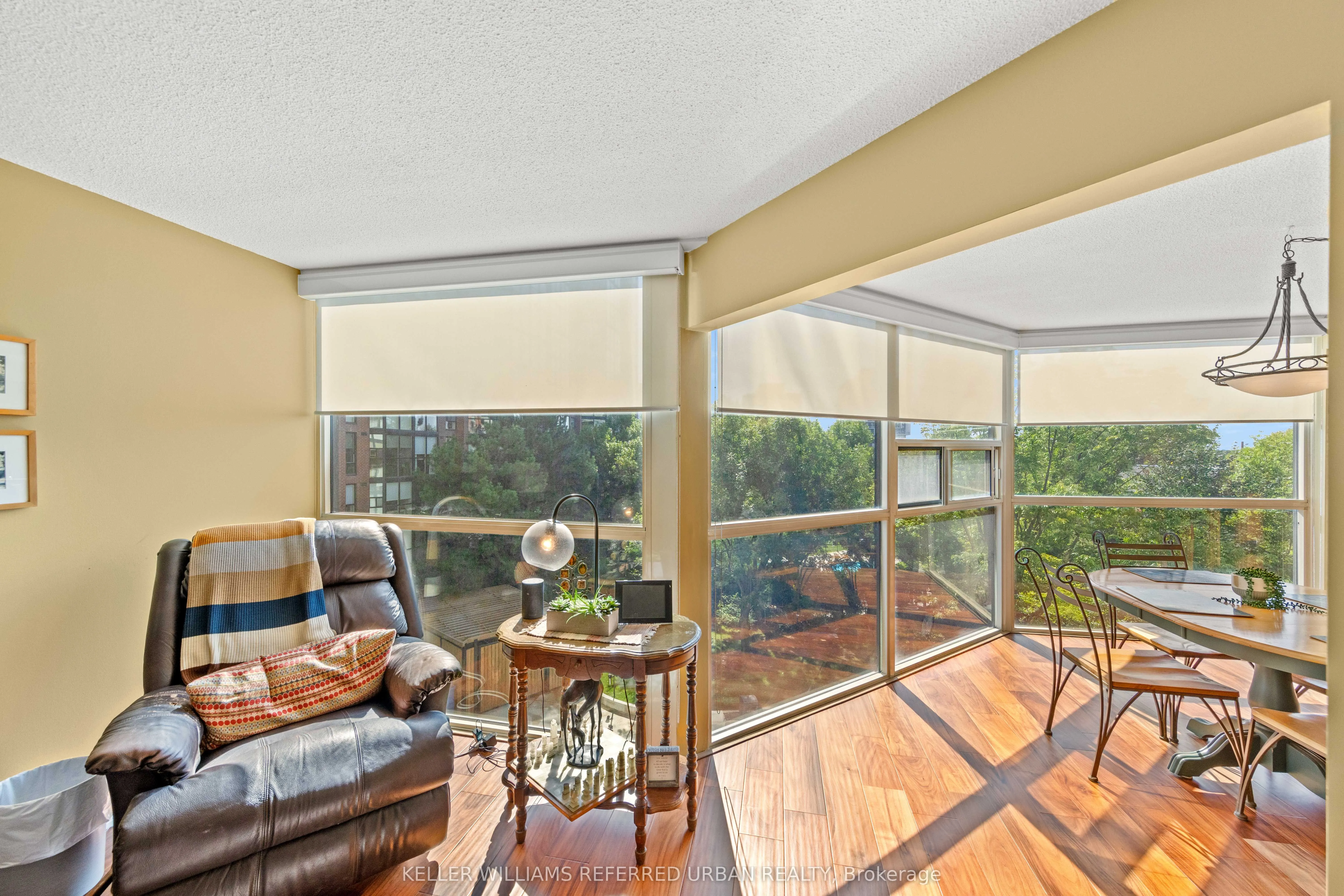705 King Street W, #413
