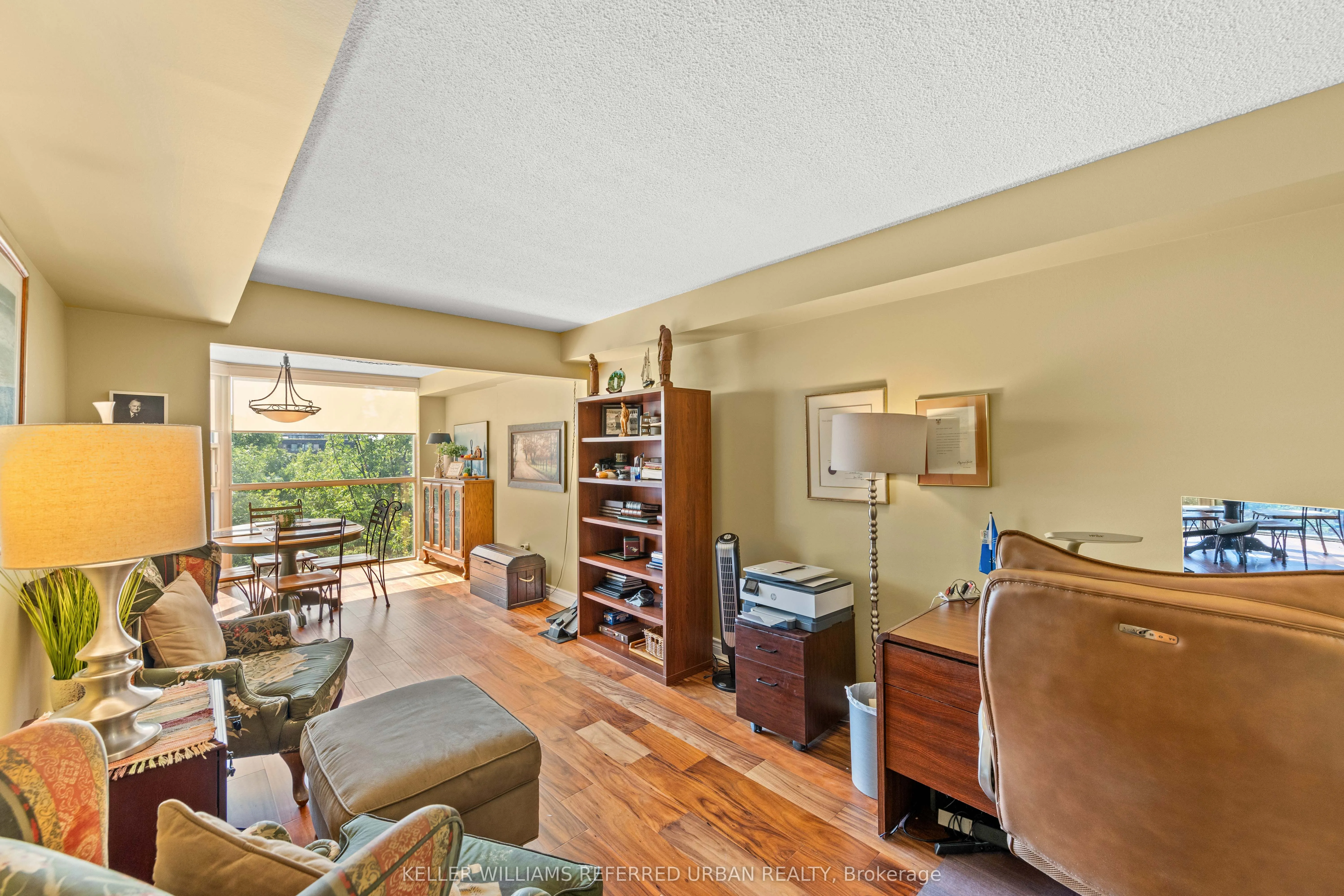 705 King Street W, #413