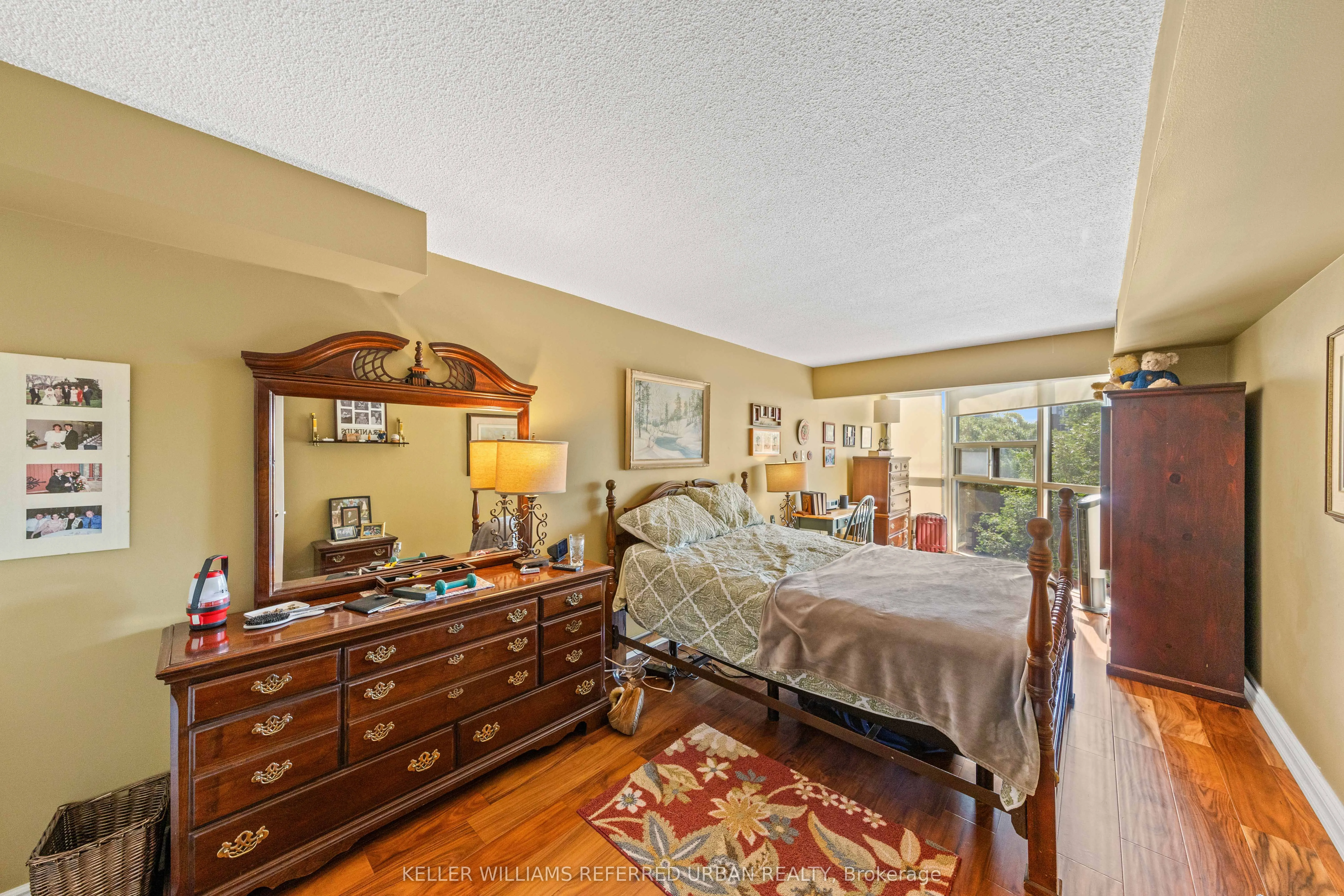 705 King Street W, #413