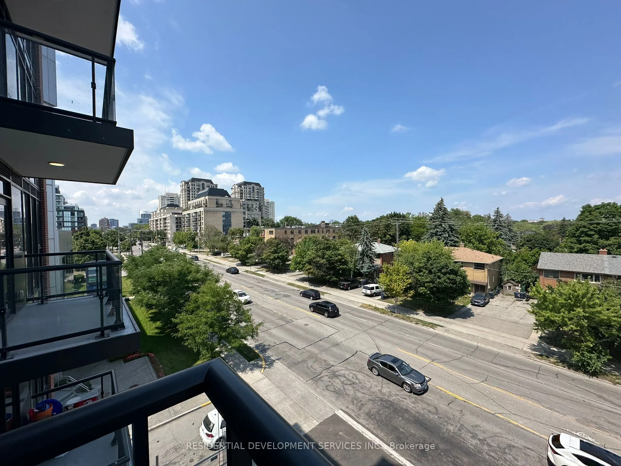 699 Sheppard Avenue E, #519