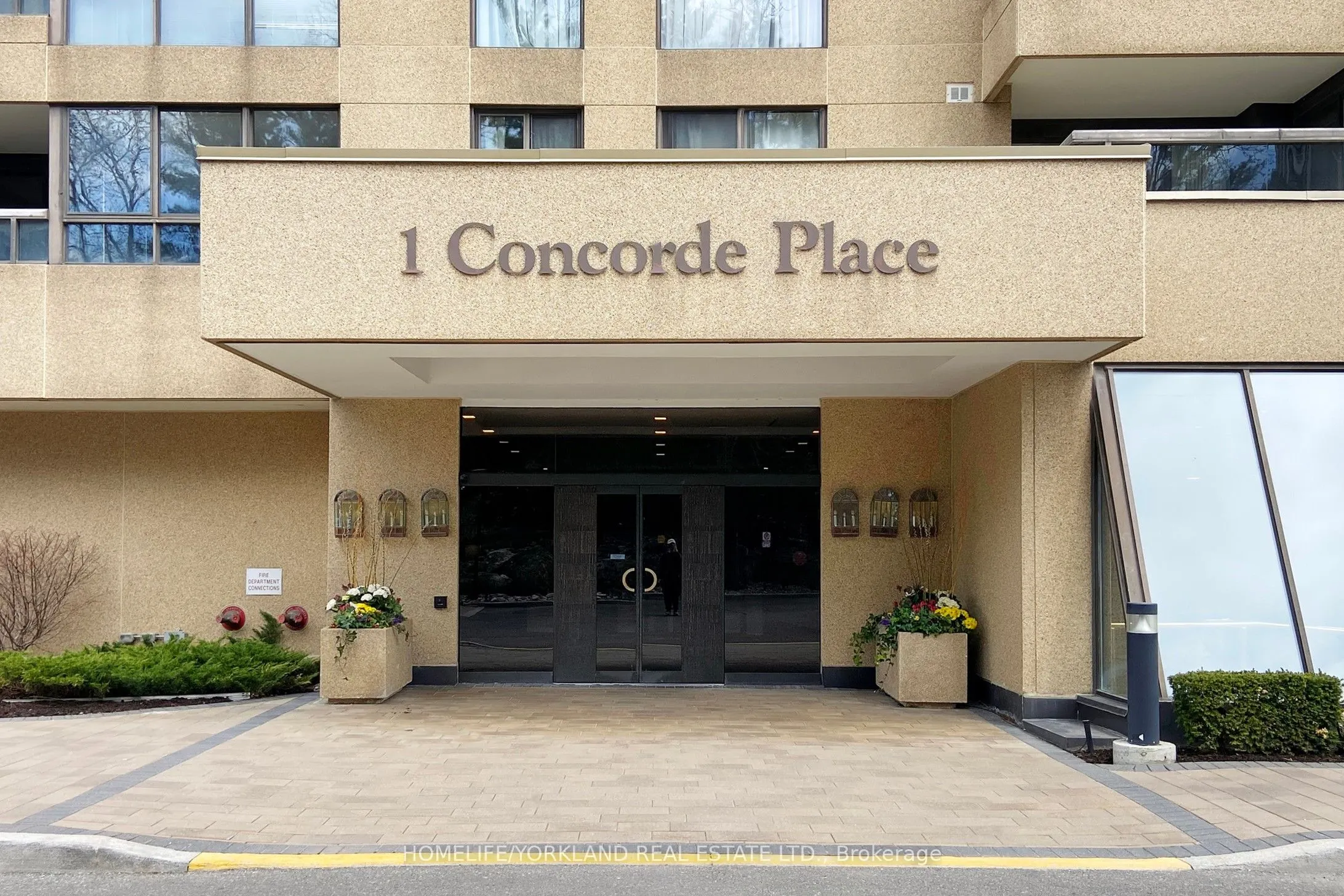 1 Concorde Place, #405