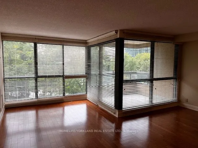 1 Concorde Place, #405