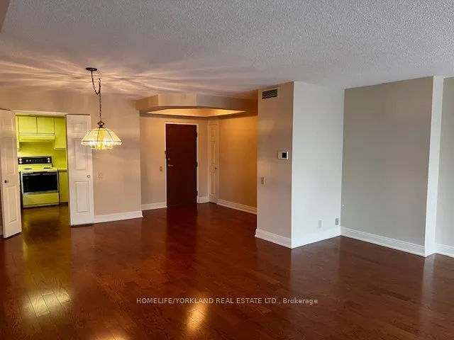 1 Concorde Place, #405
