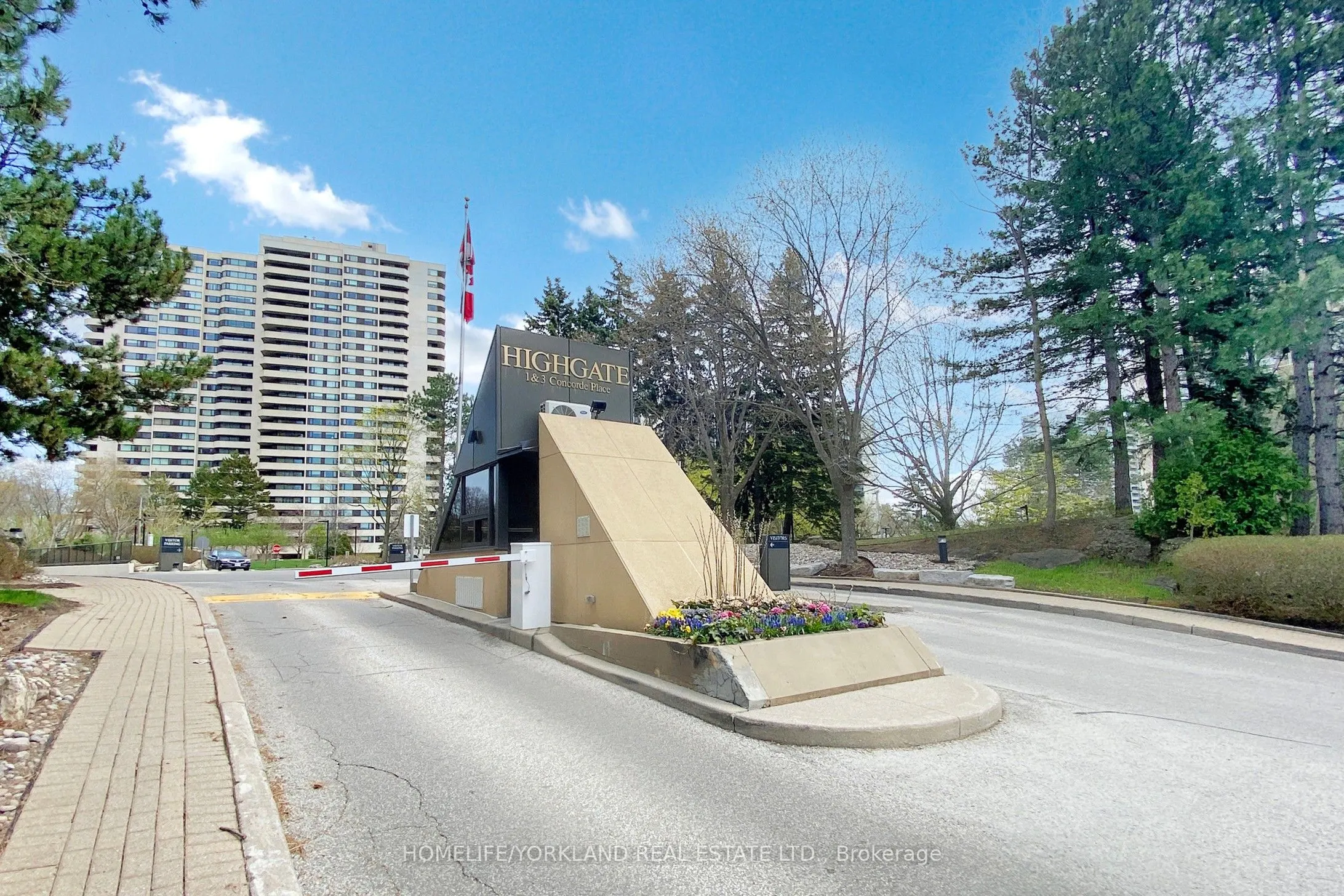 1 Concorde Place, #405