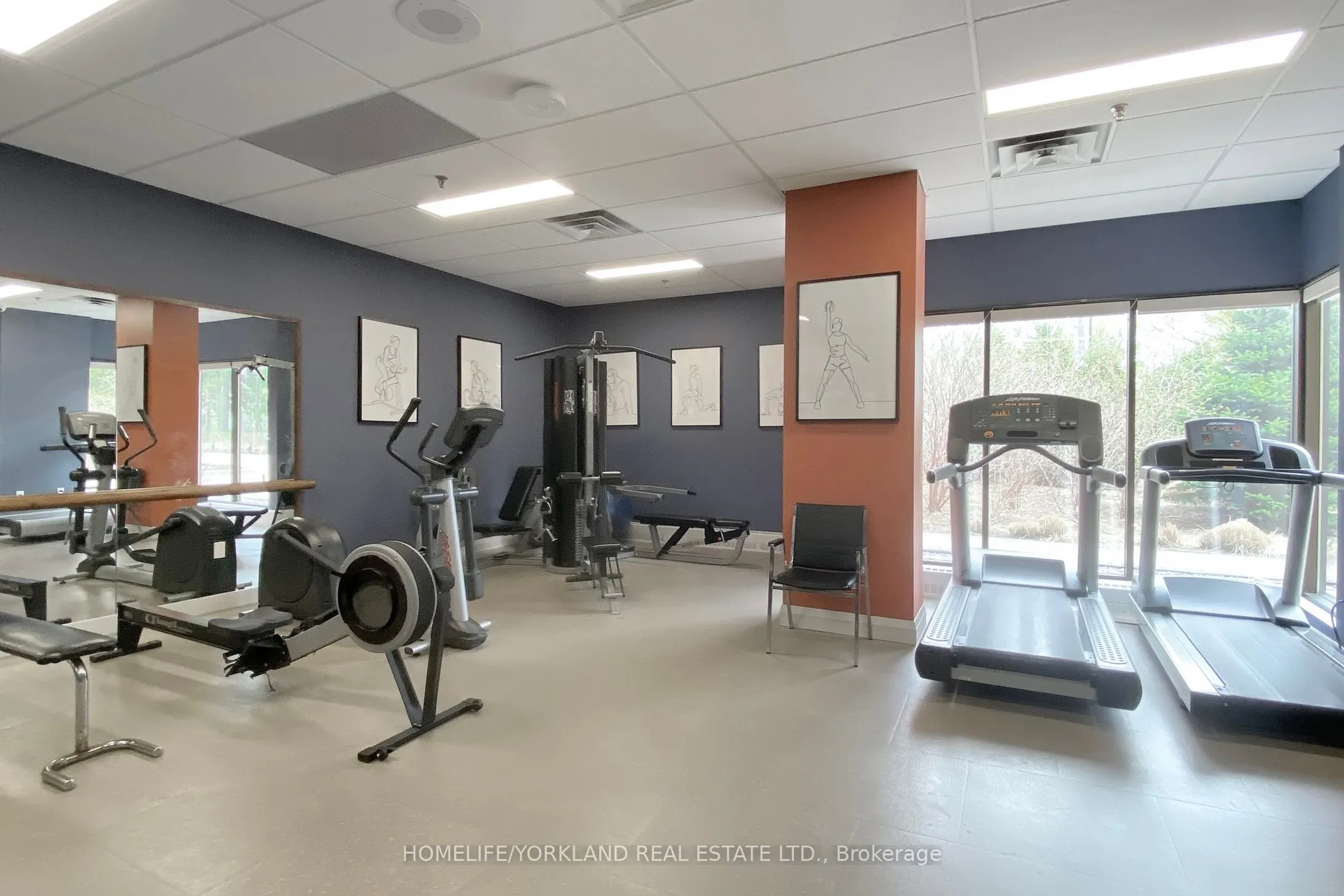 1 Concorde Place, #405