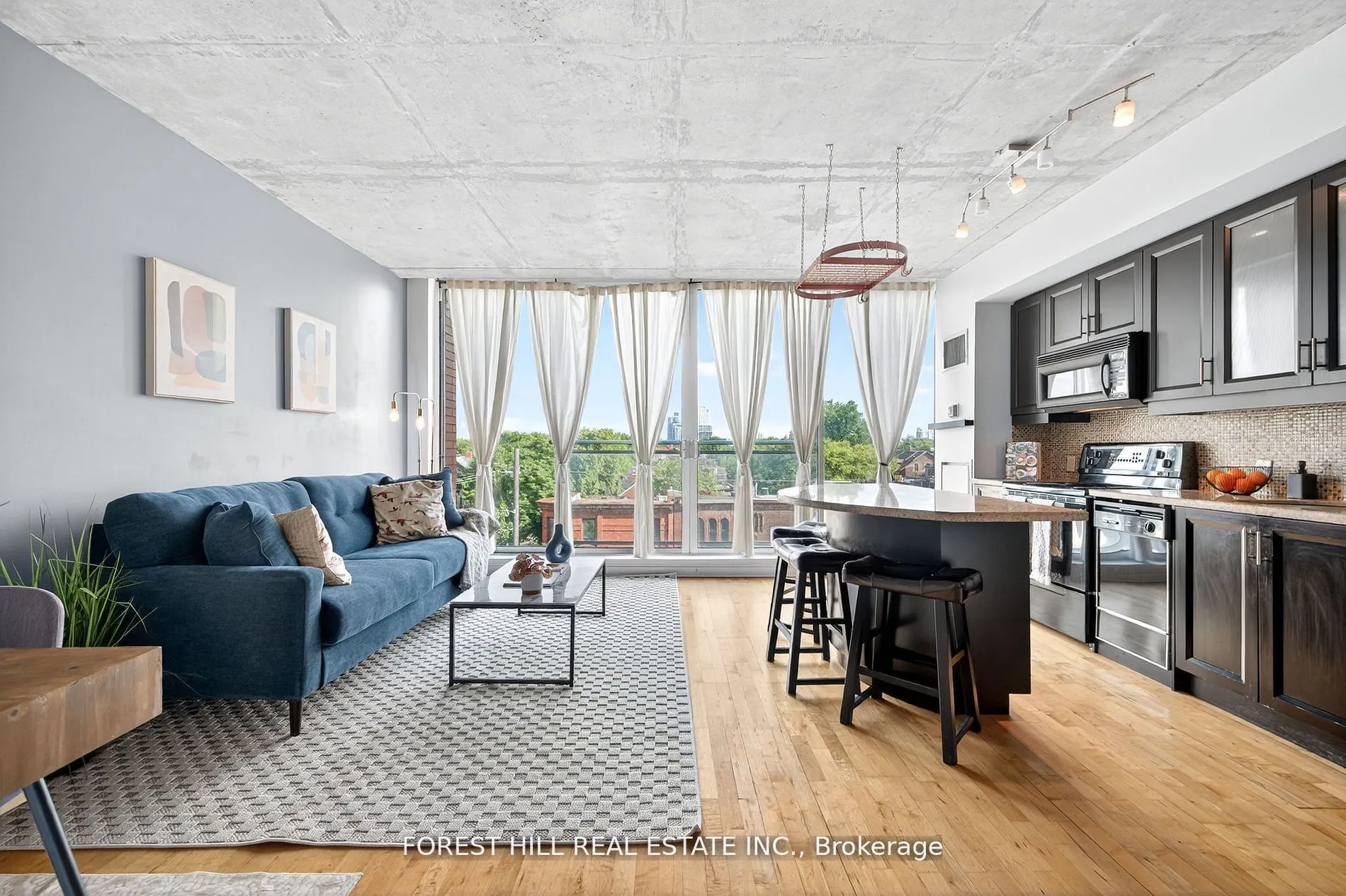 301 Markham Street, #505