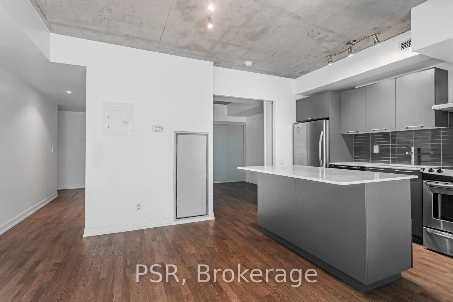 650 King Street W, #710