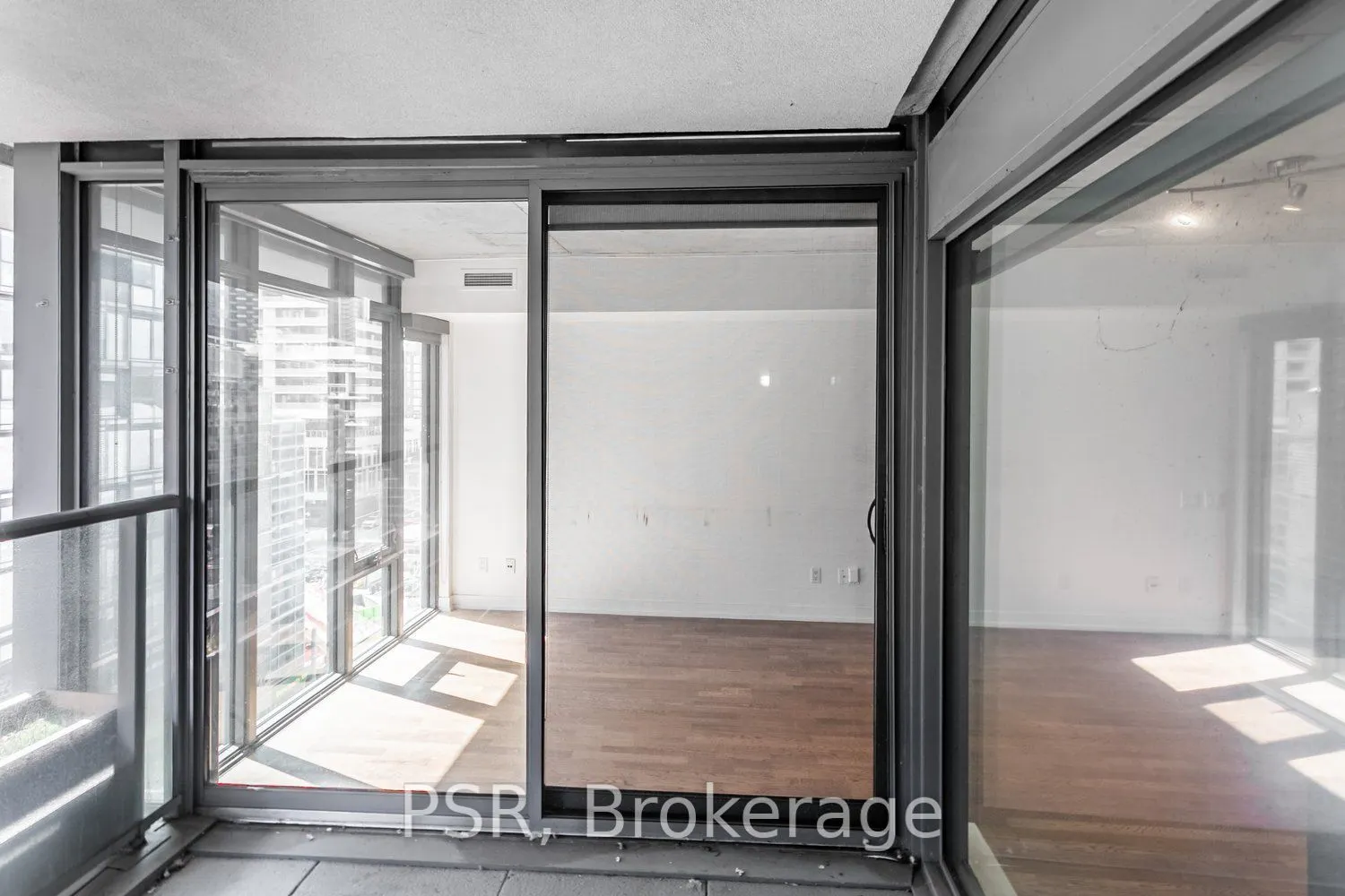 650 King Street W, #710
