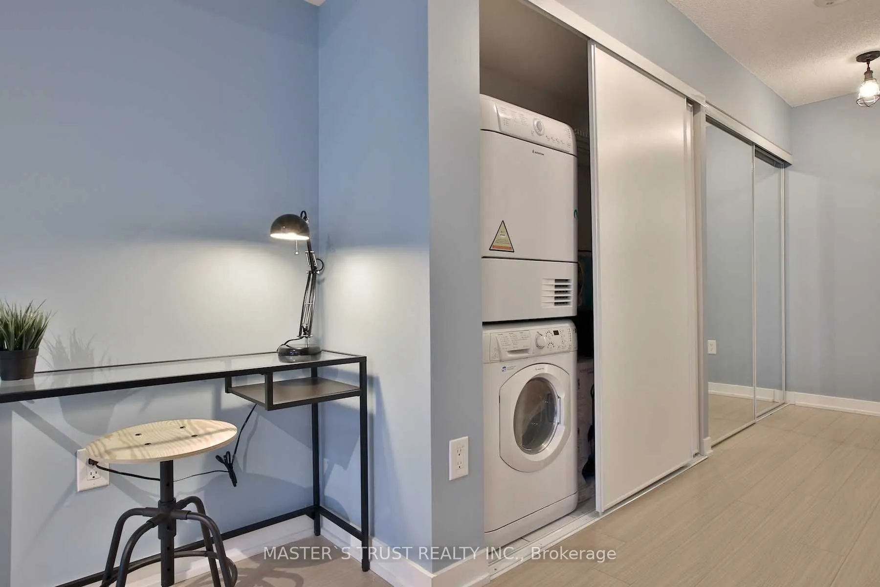 21 Iceboat Terrace, #932