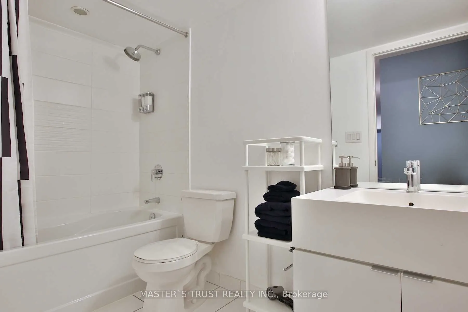 21 Iceboat Terrace, #932