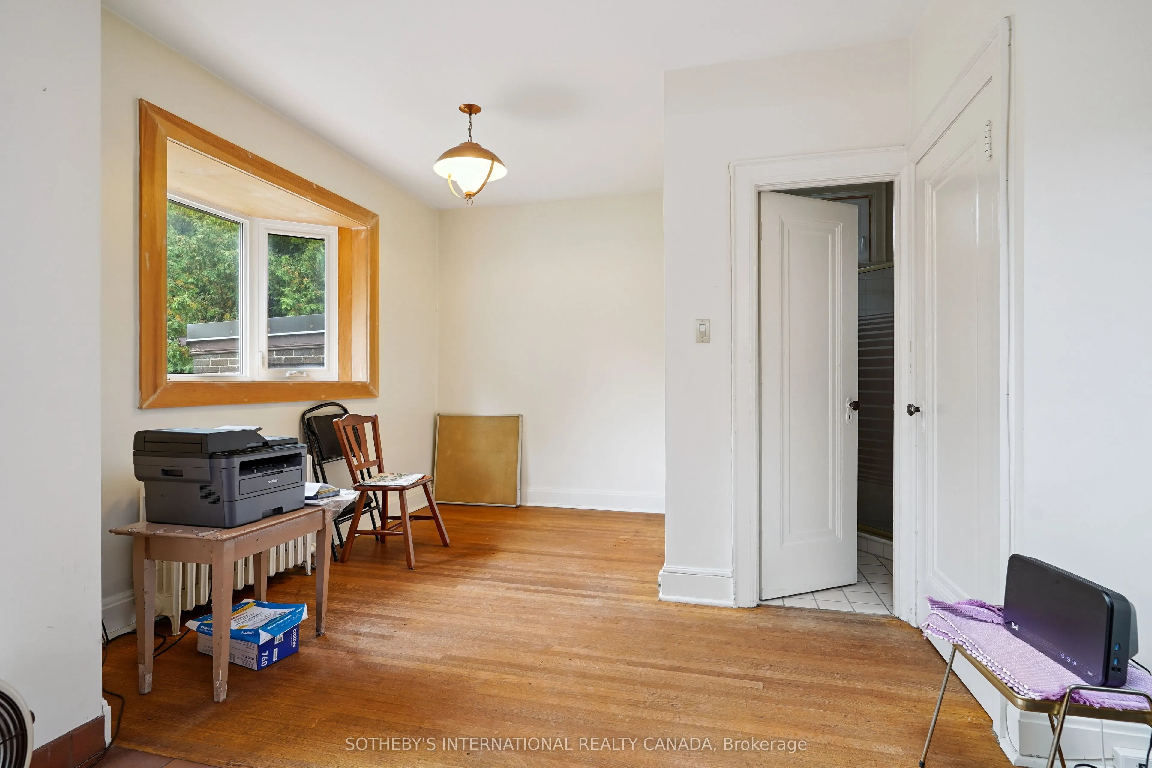 258 Lytton Boulevard