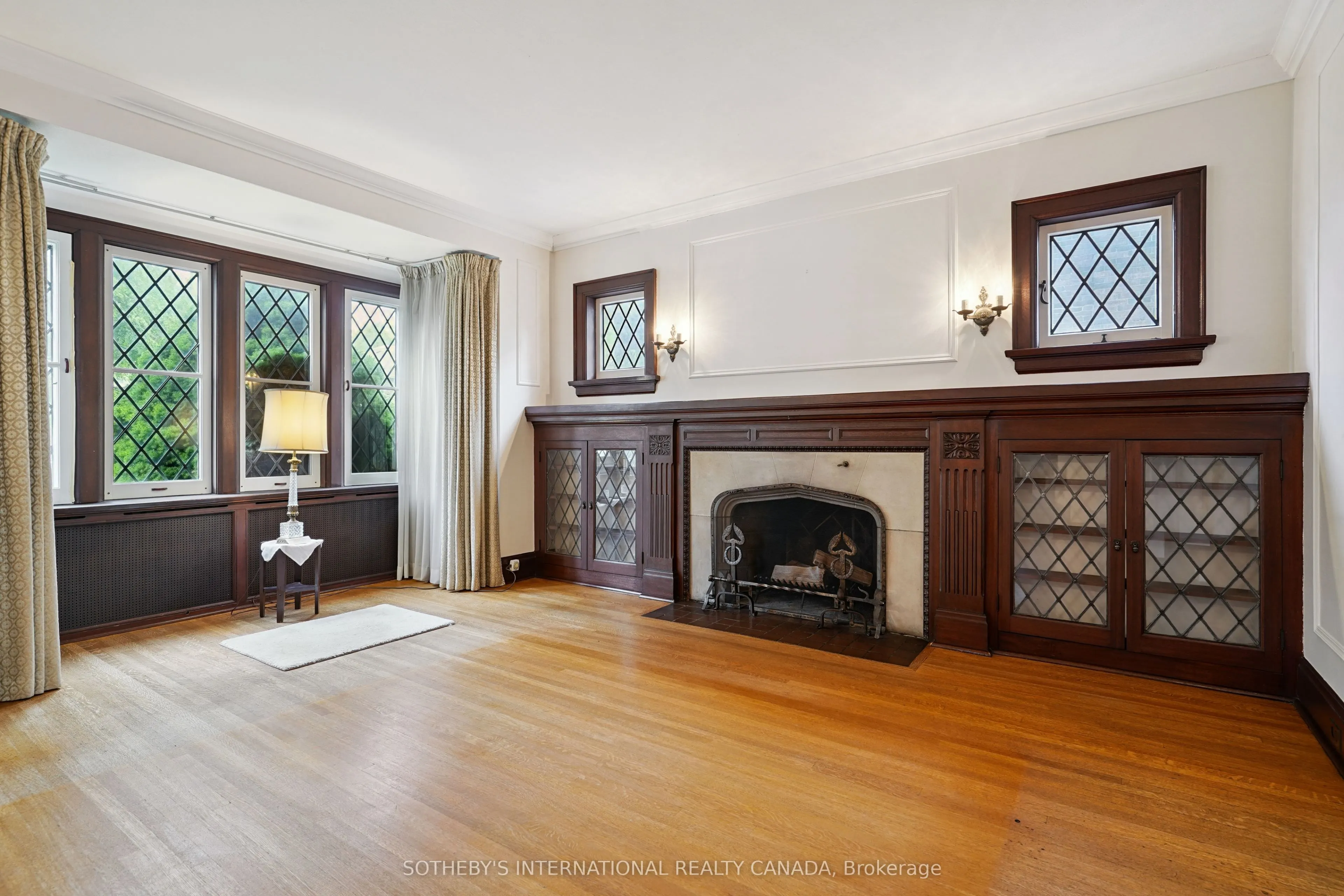 258 Lytton Boulevard