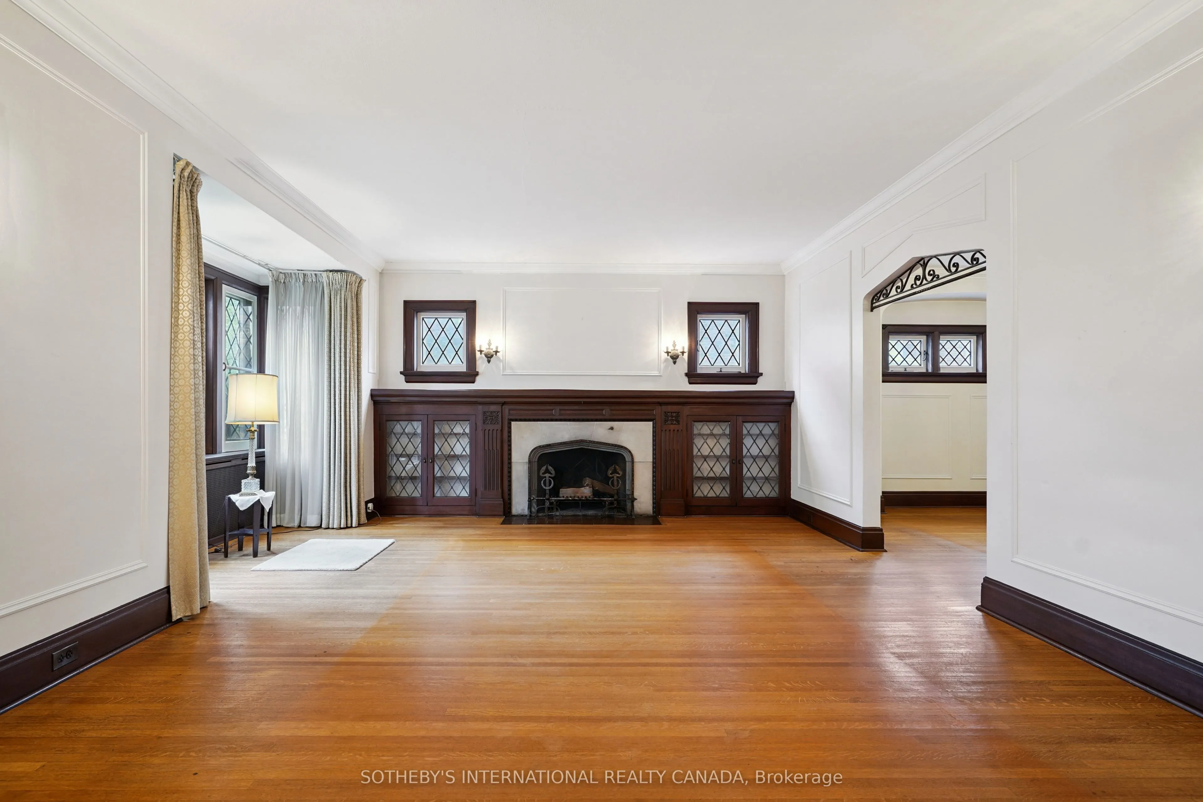 258 Lytton Boulevard