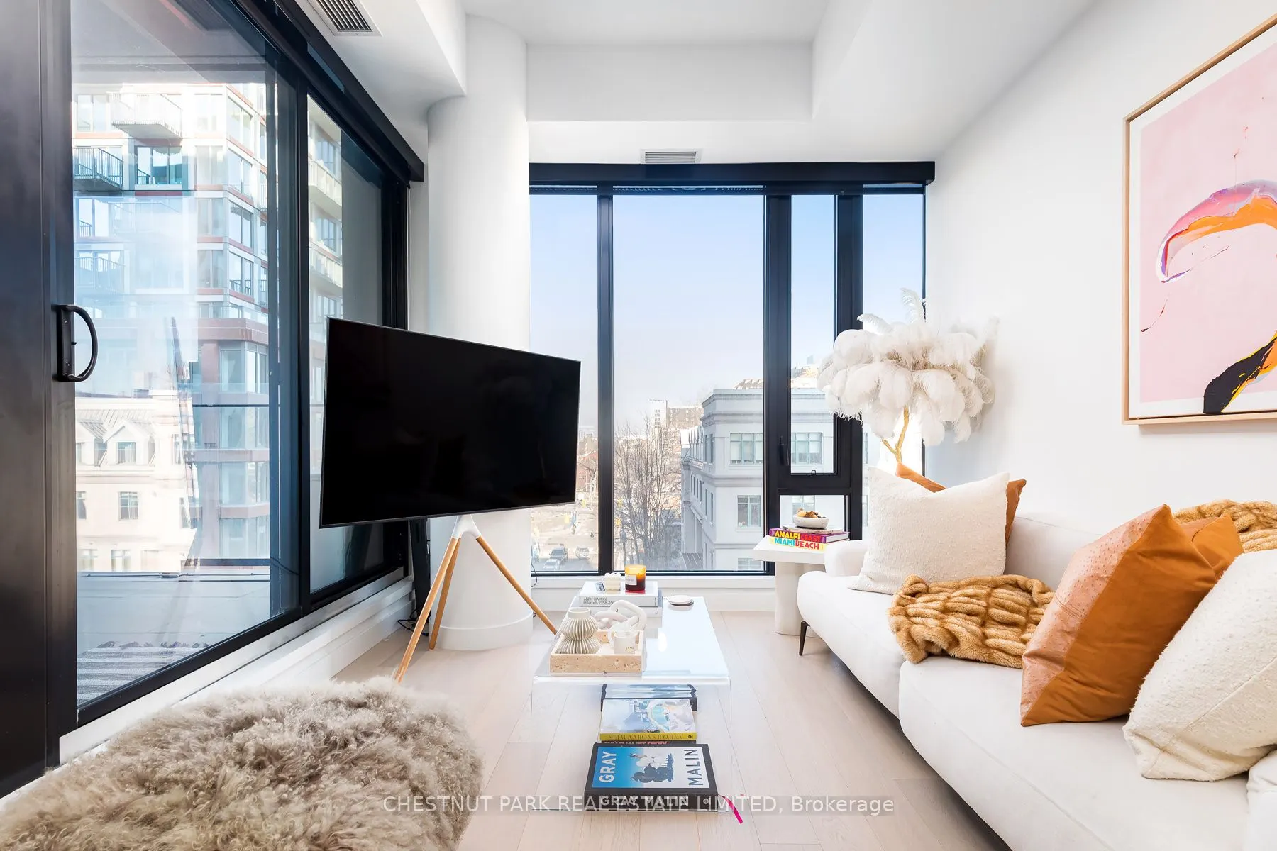 505 Richmond Street W, #414
