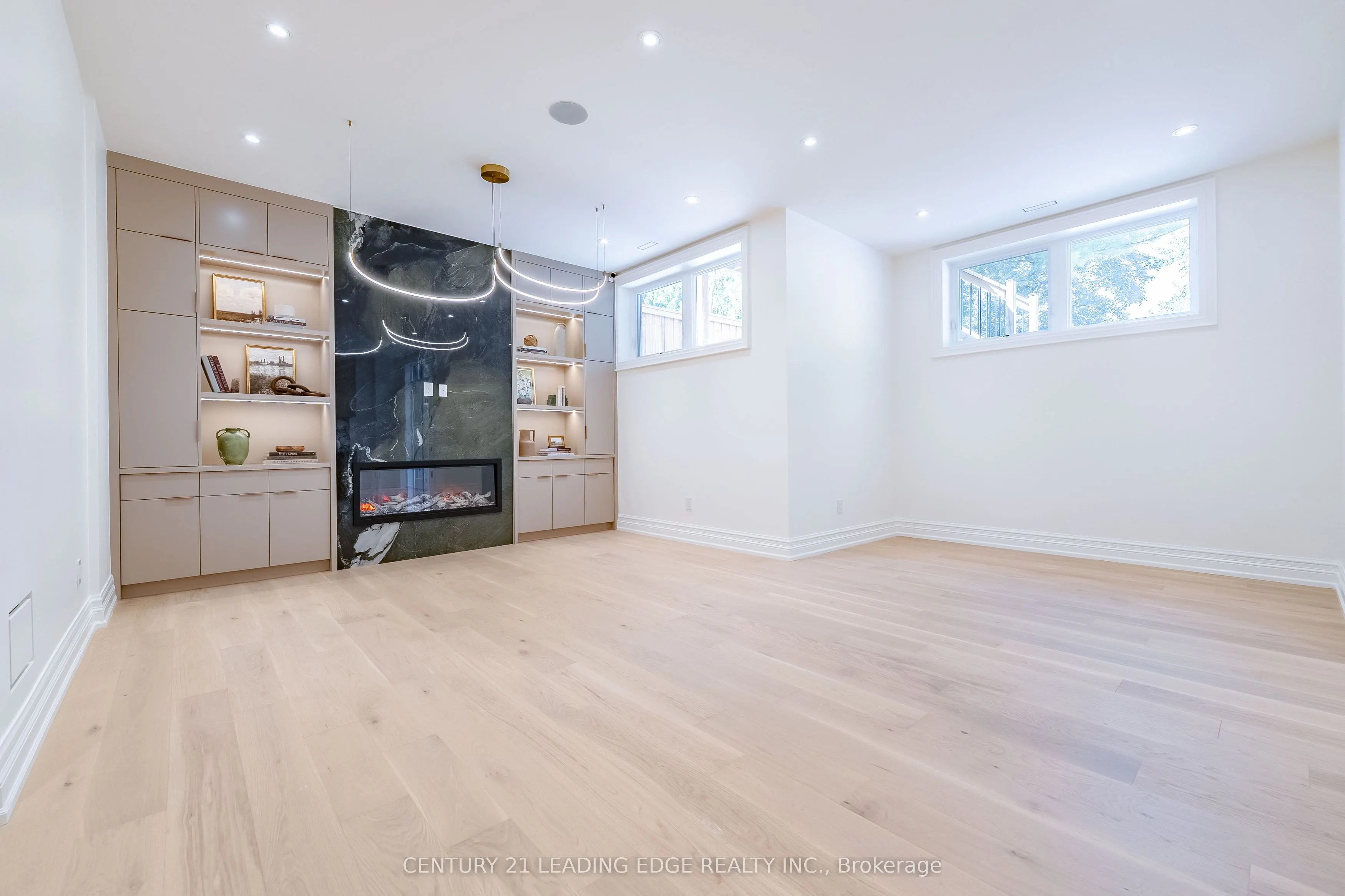 22 KING HIGH Avenue