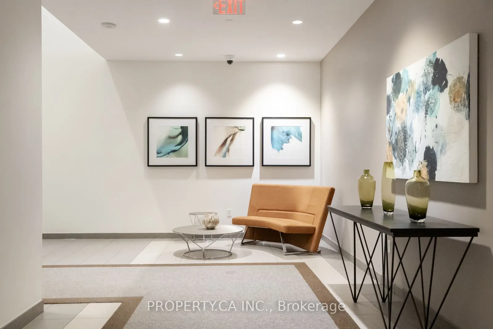 55a Avenue Road, #606